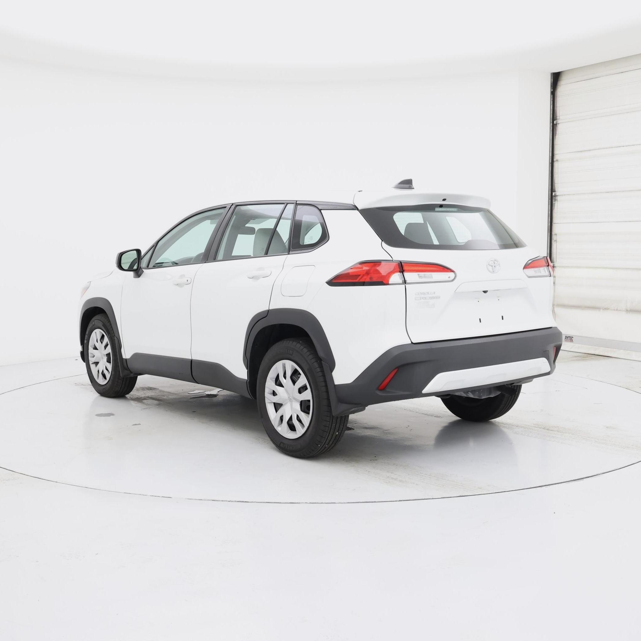 Thumbnail: 2022 Toyota Corolla Cross - 2