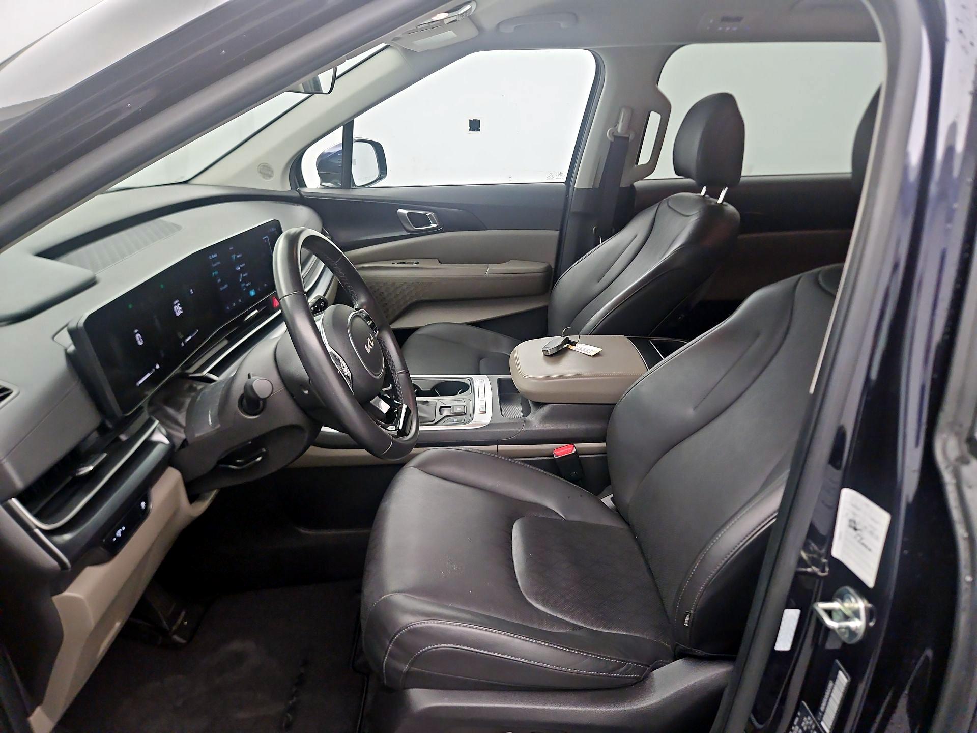 Thumbnail: 2025 Kia Carnival - 9