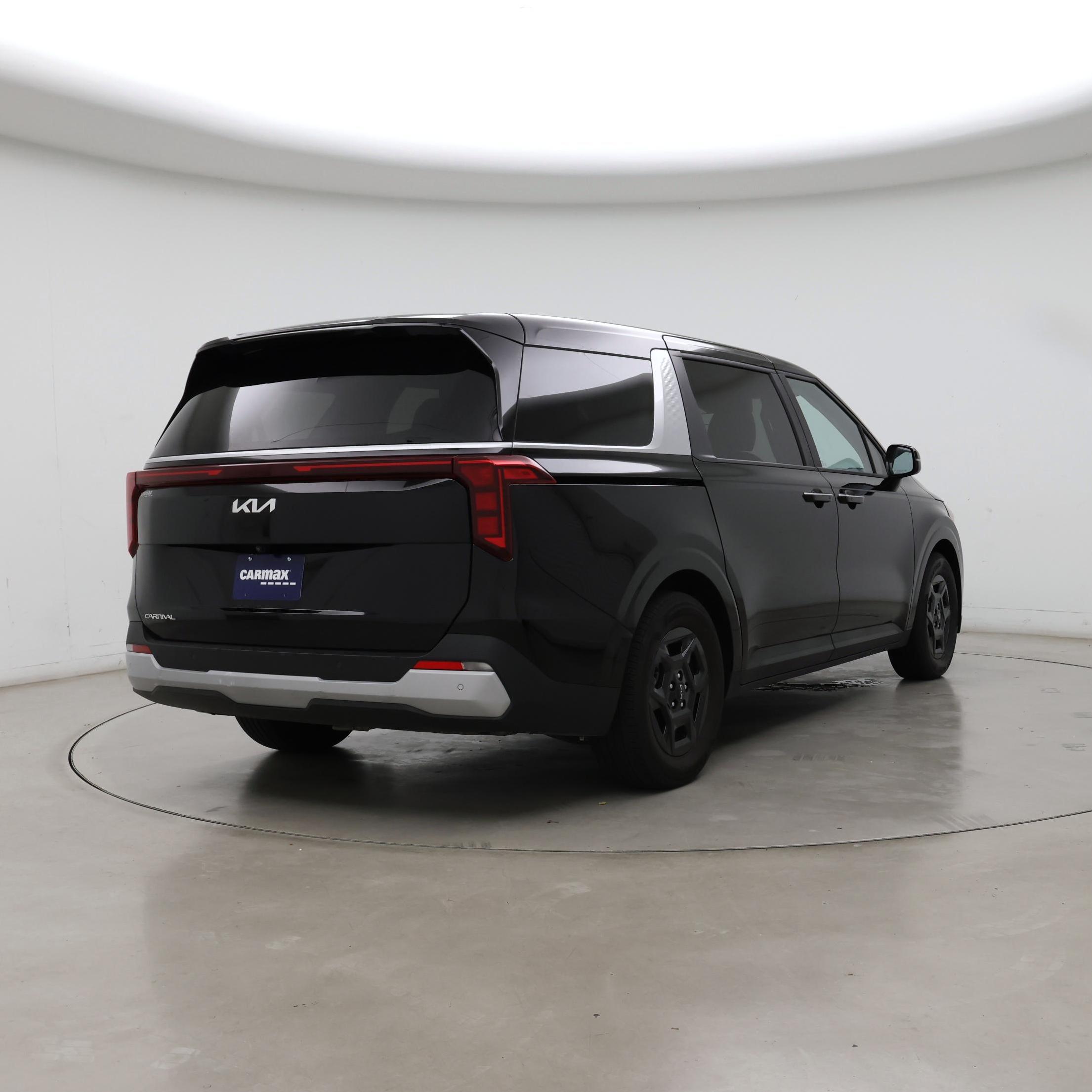 Thumbnail: 2025 Kia Carnival - 8