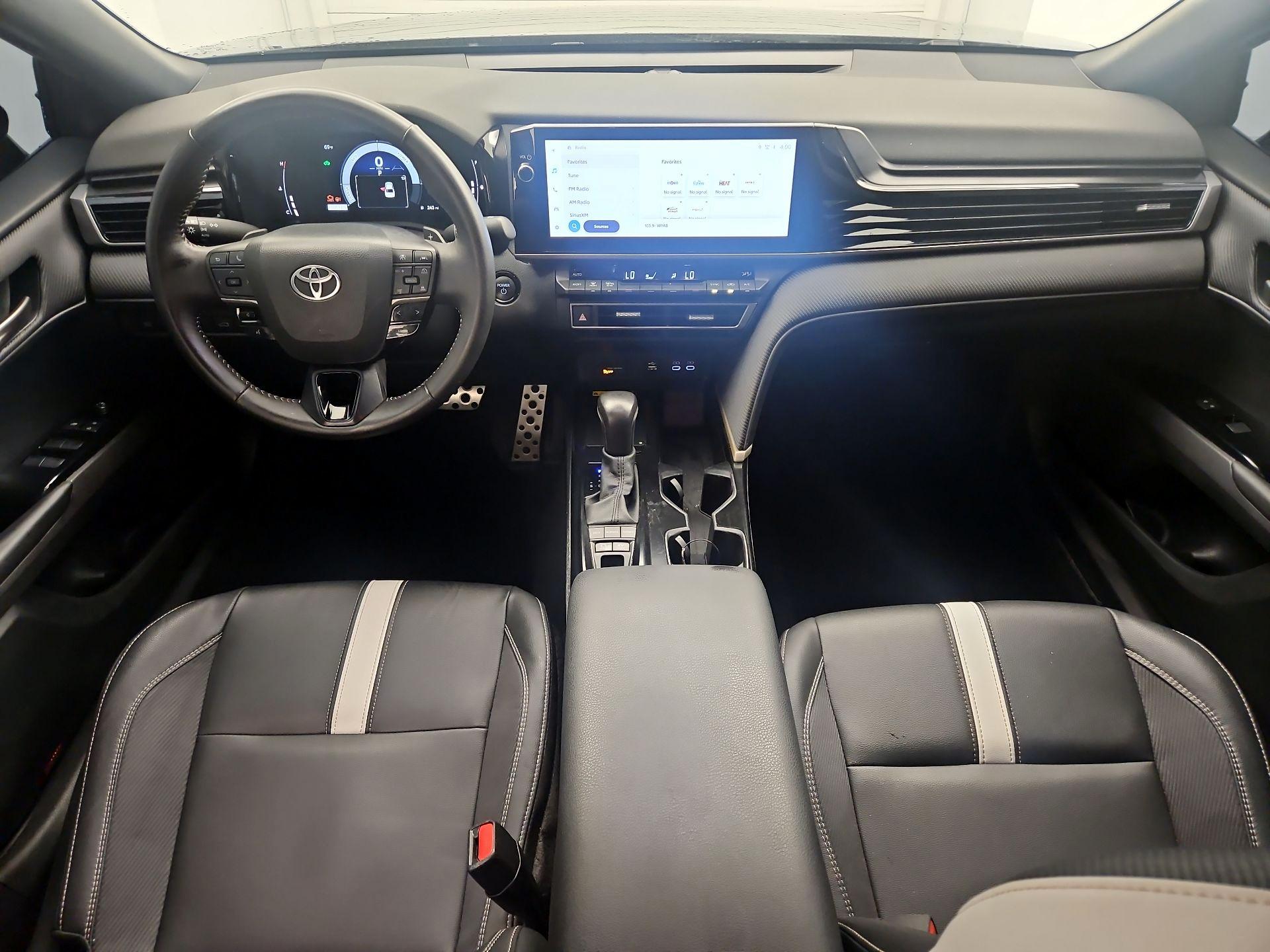 Thumbnail: 2025 Toyota Camry - 9