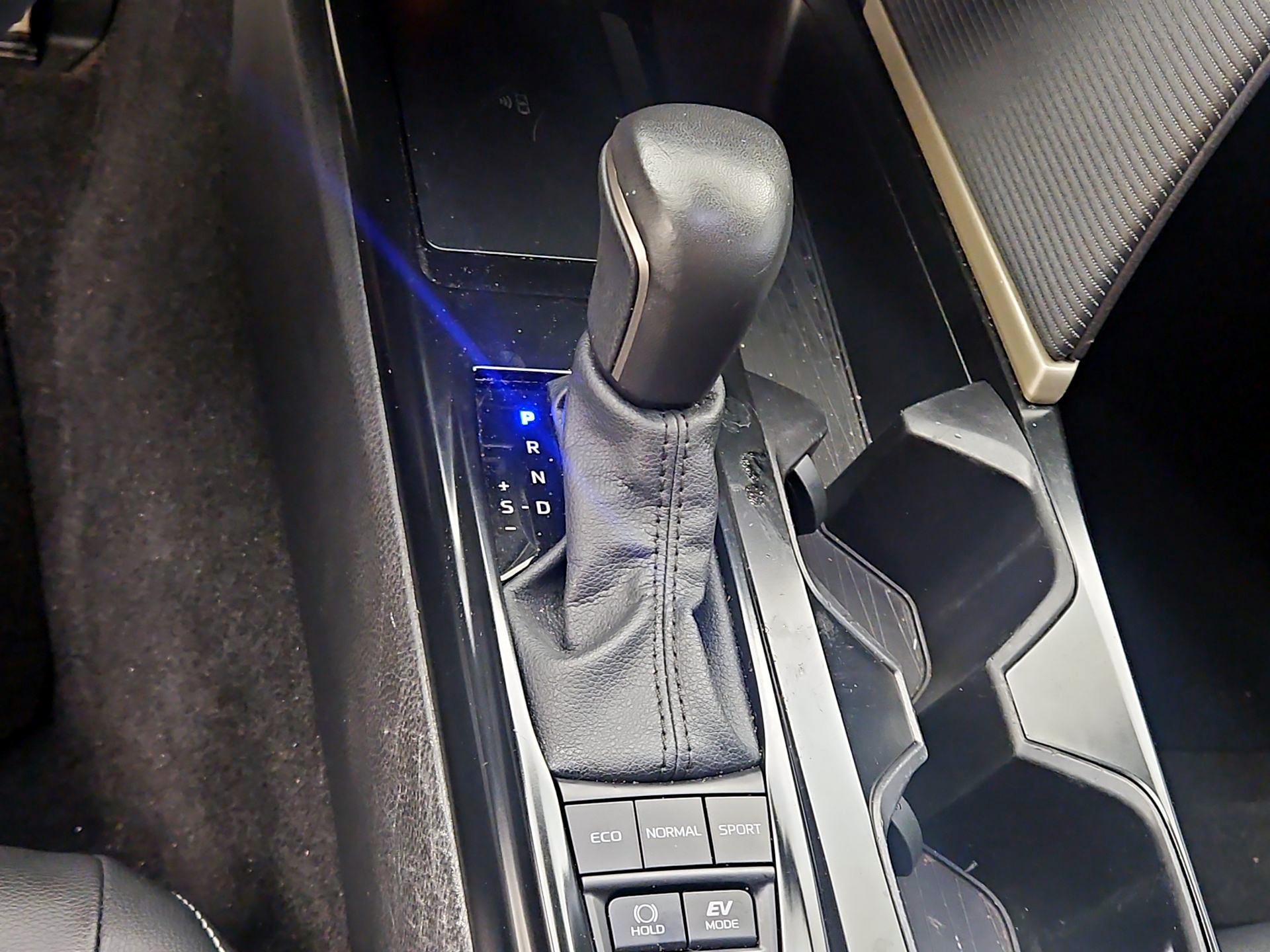 Thumbnail: 2025 Toyota Camry - 17