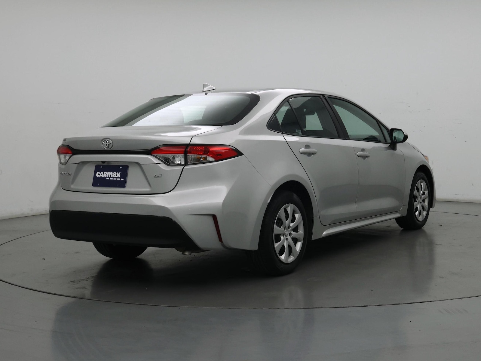 2024 Toyota Corolla LE - Photo 9