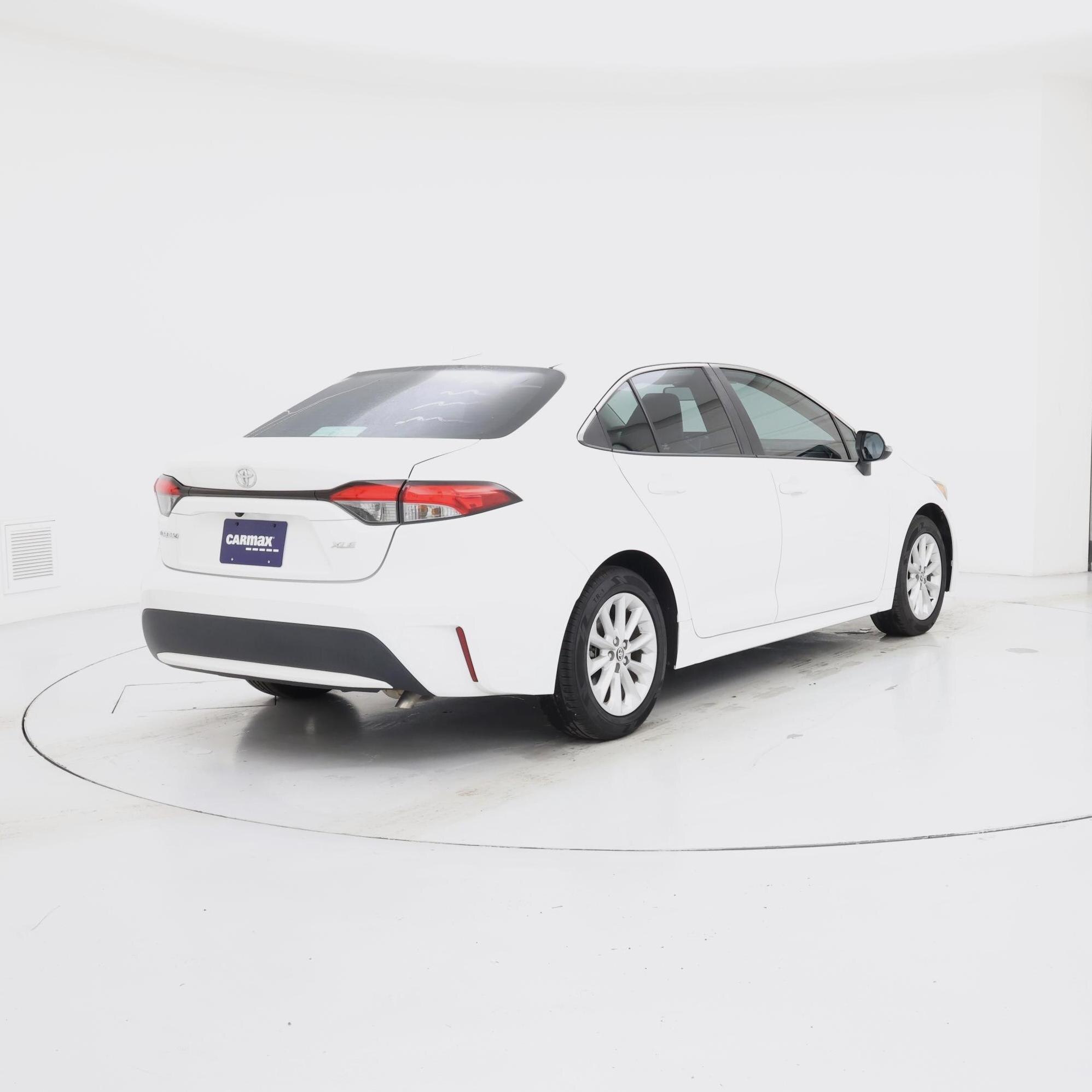 Thumbnail: 2022 Toyota Corolla - 8