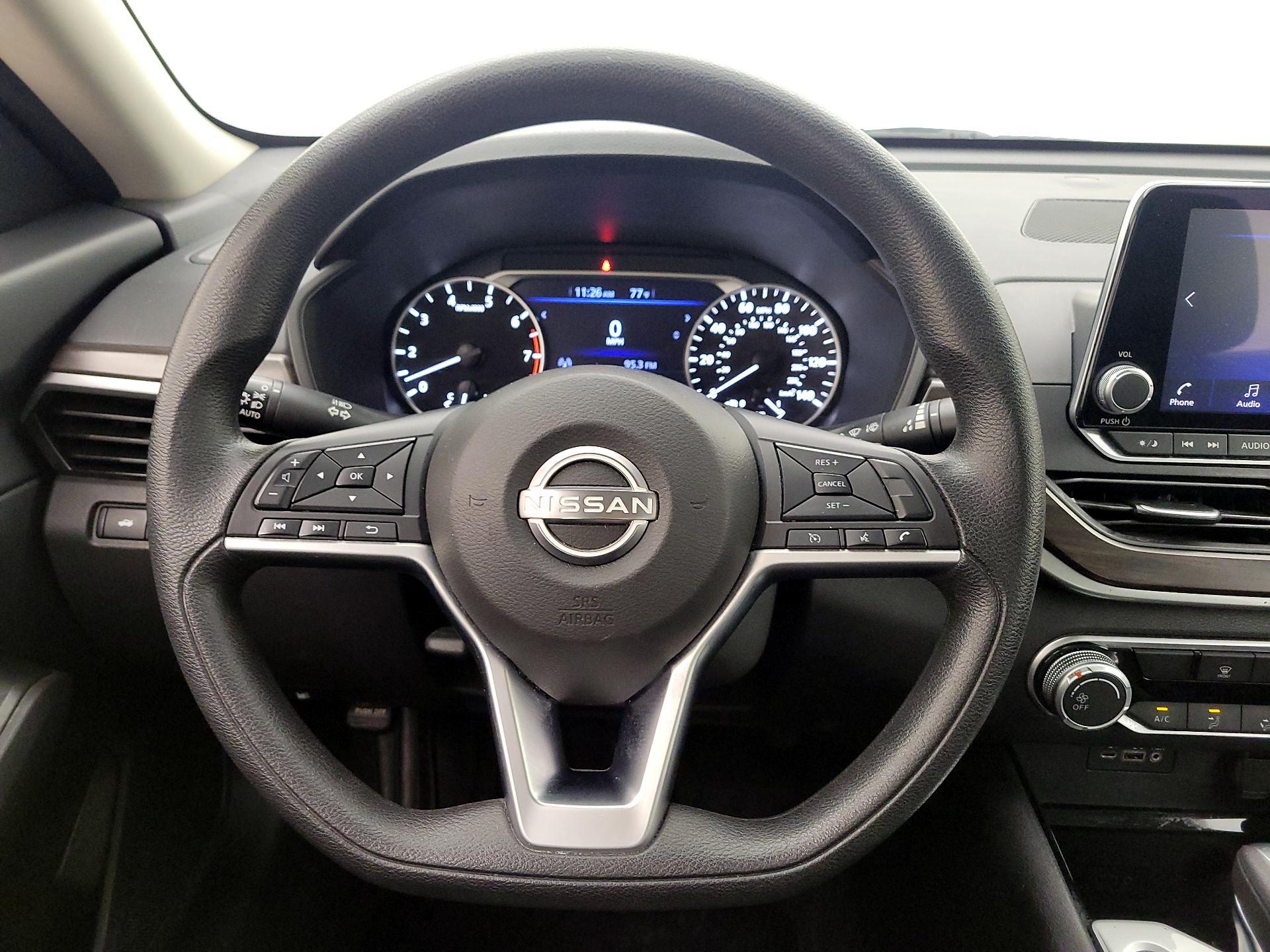 Thumbnail: 2024 Nissan Altima - 10