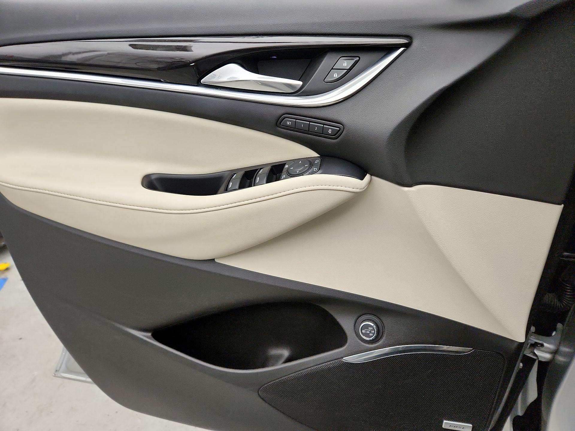 Thumbnail: 2022 Buick Enclave - 12