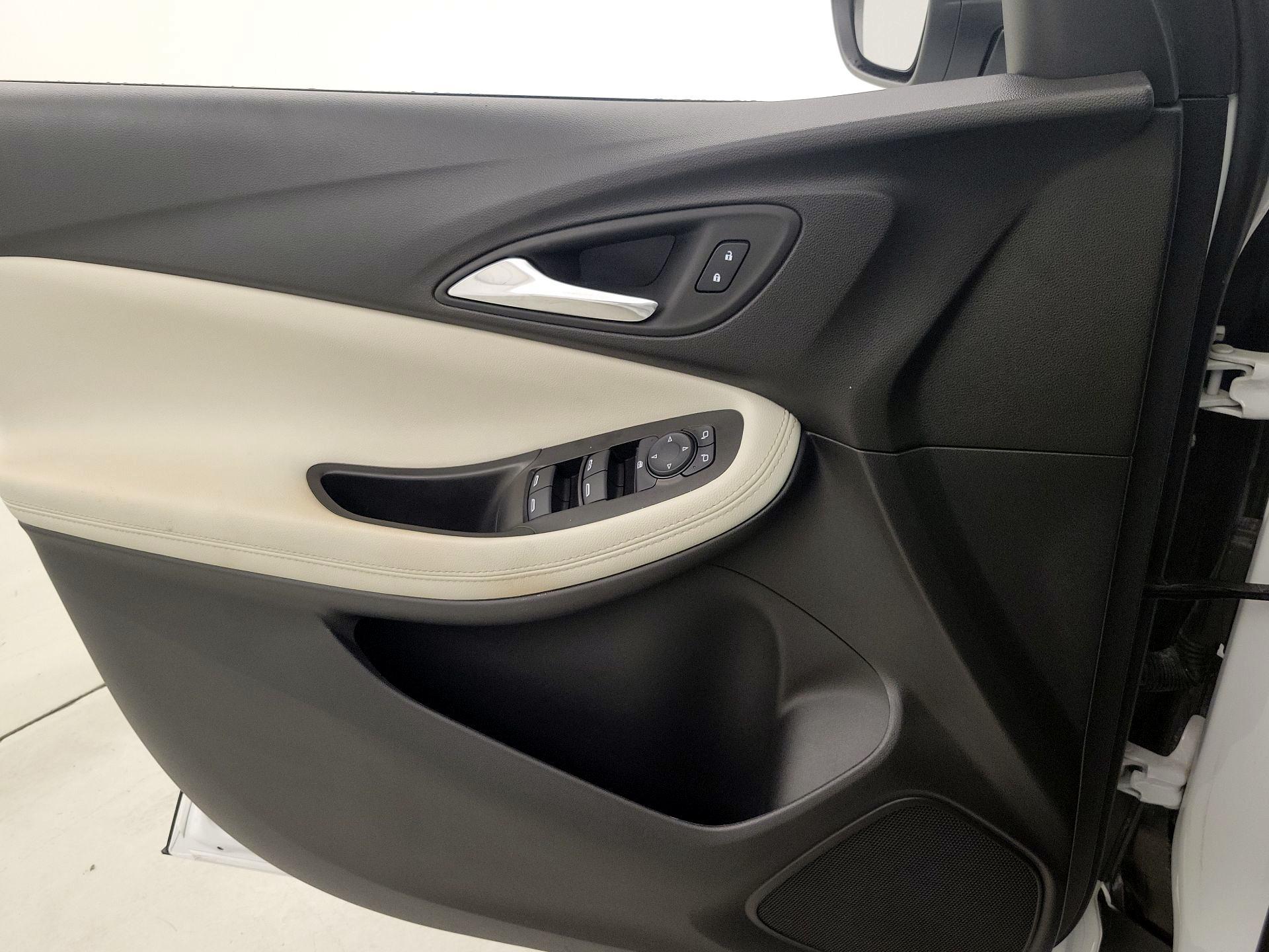 Thumbnail: 2024 Buick Encore GX - 12