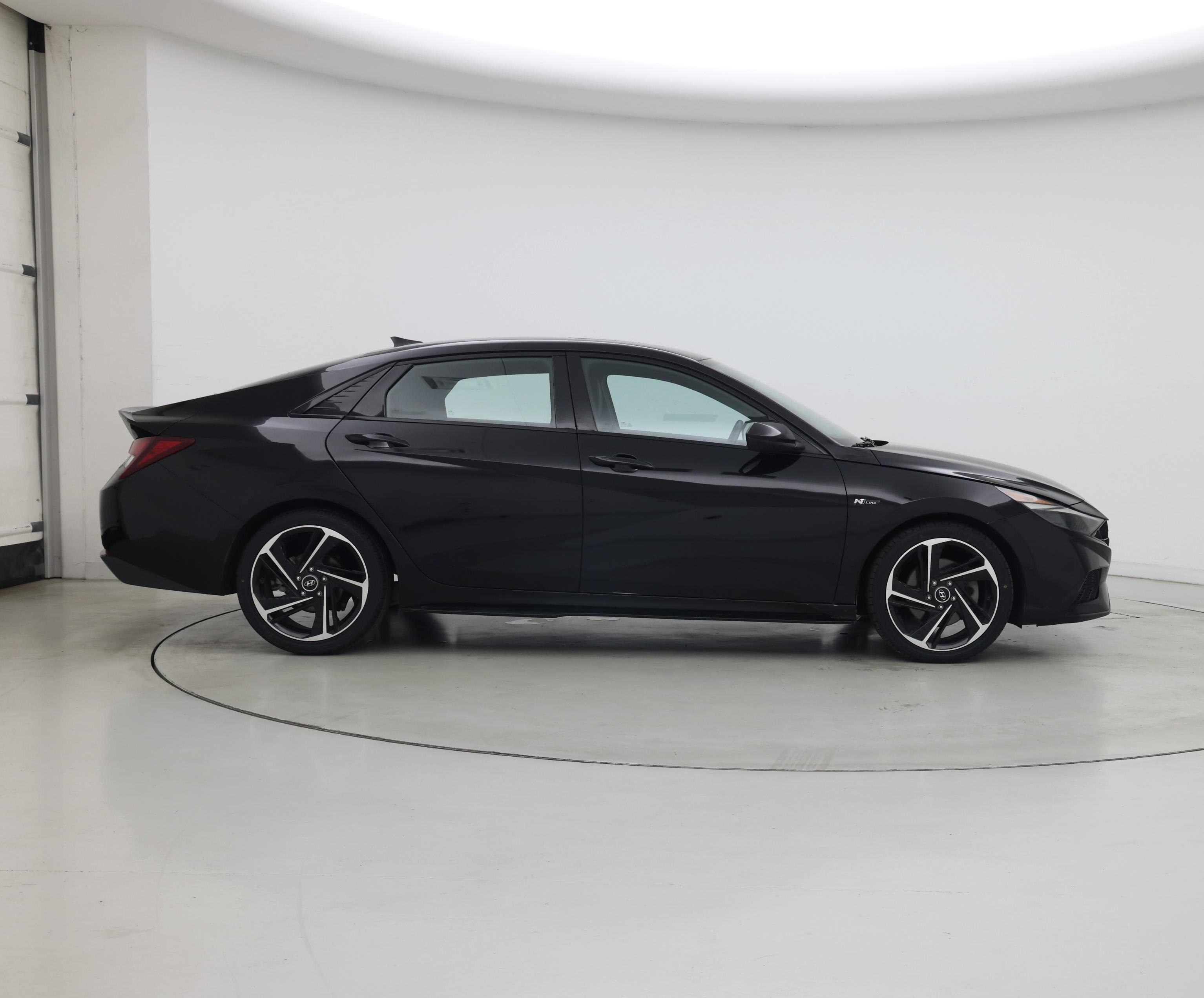 Thumbnail: 2023 Hyundai Elantra - 7