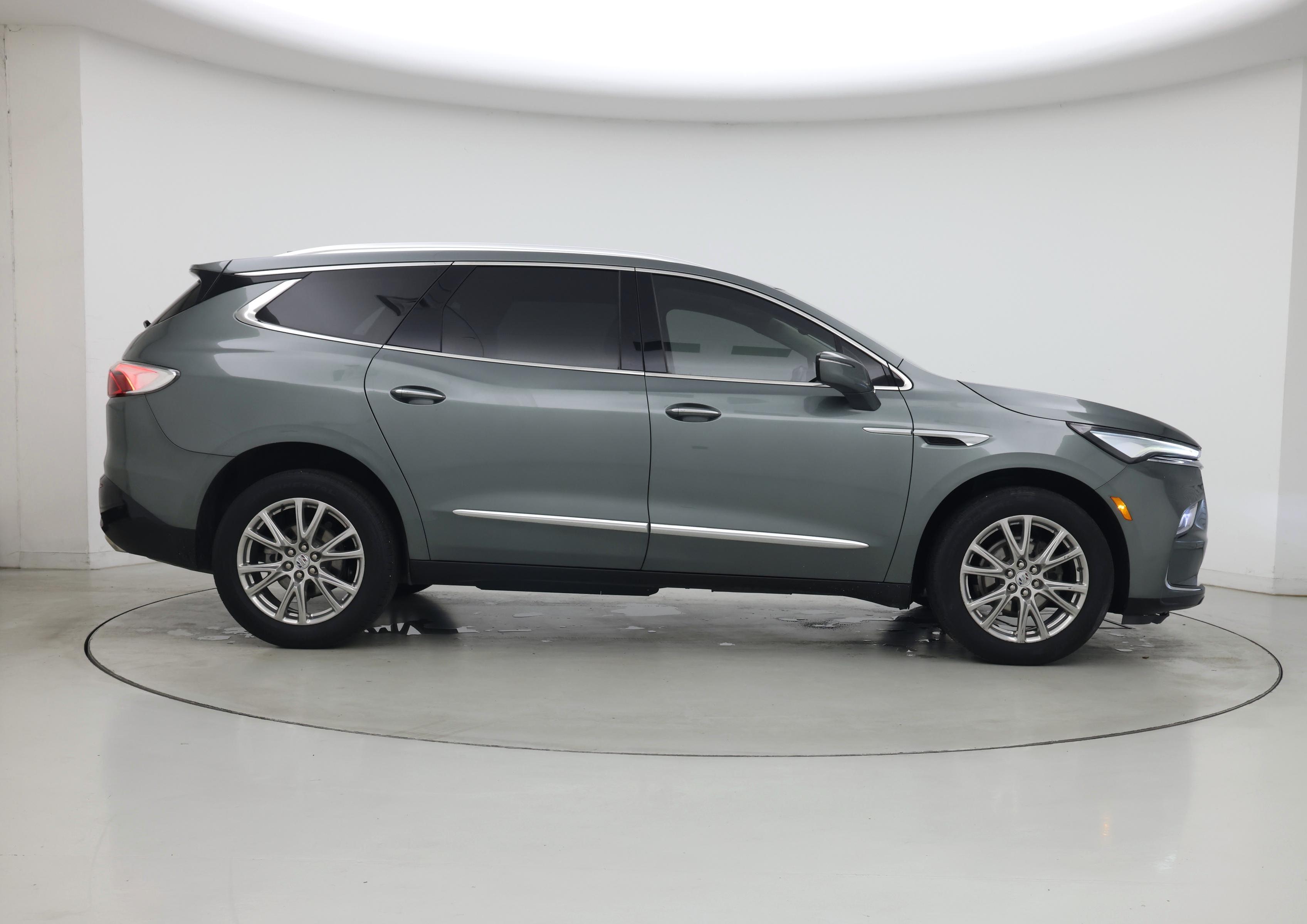 Thumbnail: 2023 Buick Enclave - 7