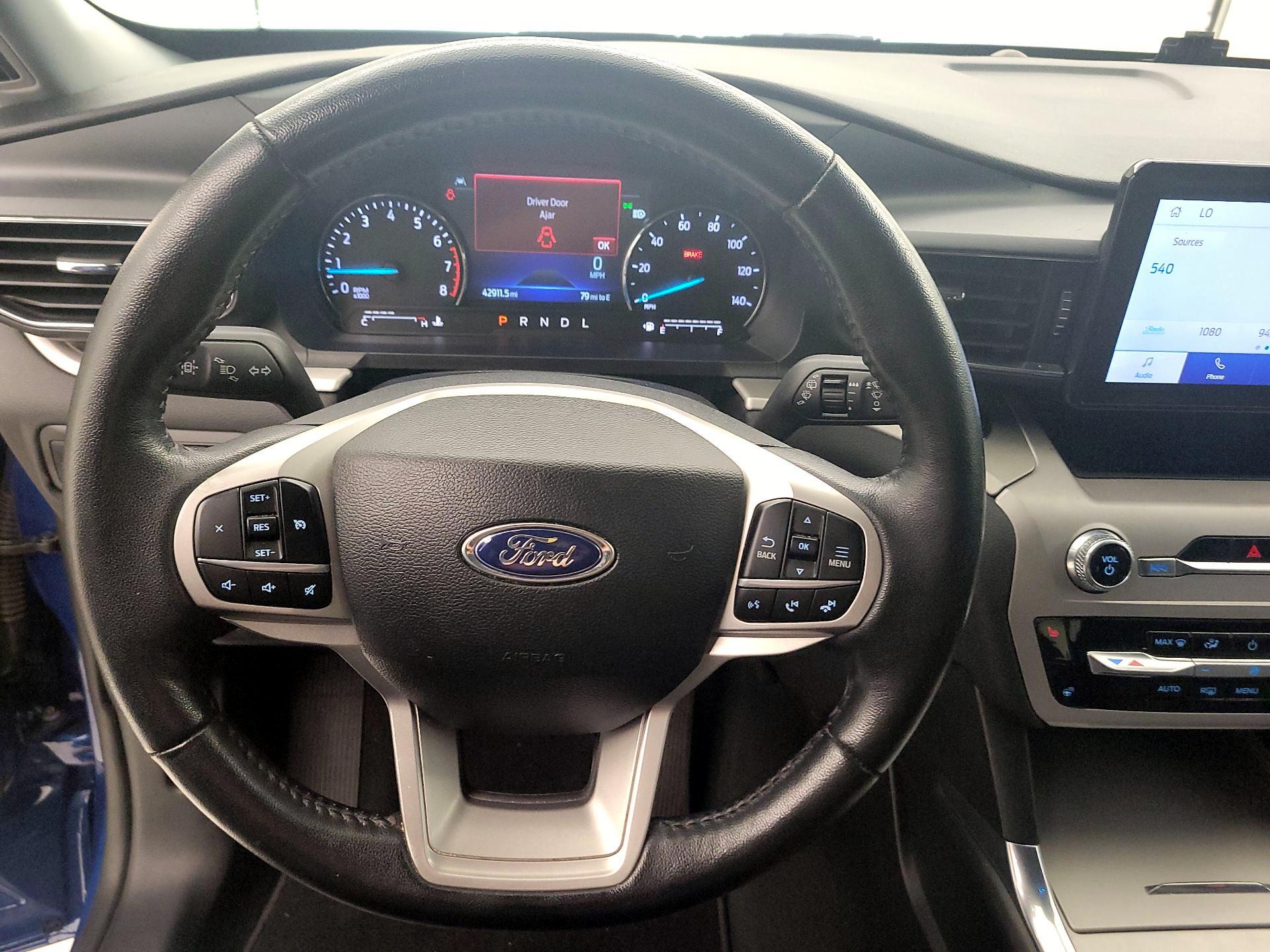 Thumbnail: 2023 Ford Explorer - 10