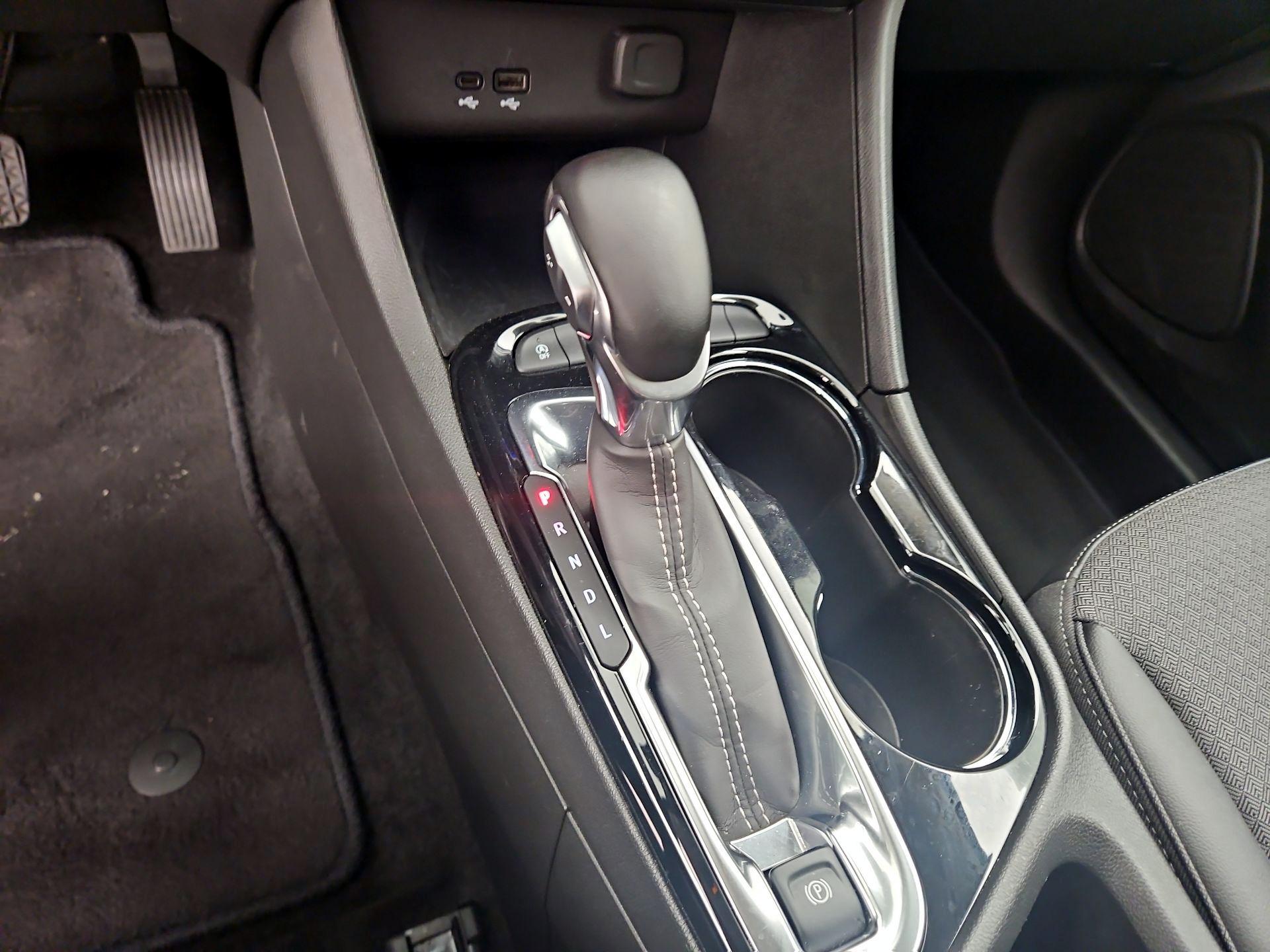 Thumbnail: 2025 Buick Encore GX - 17