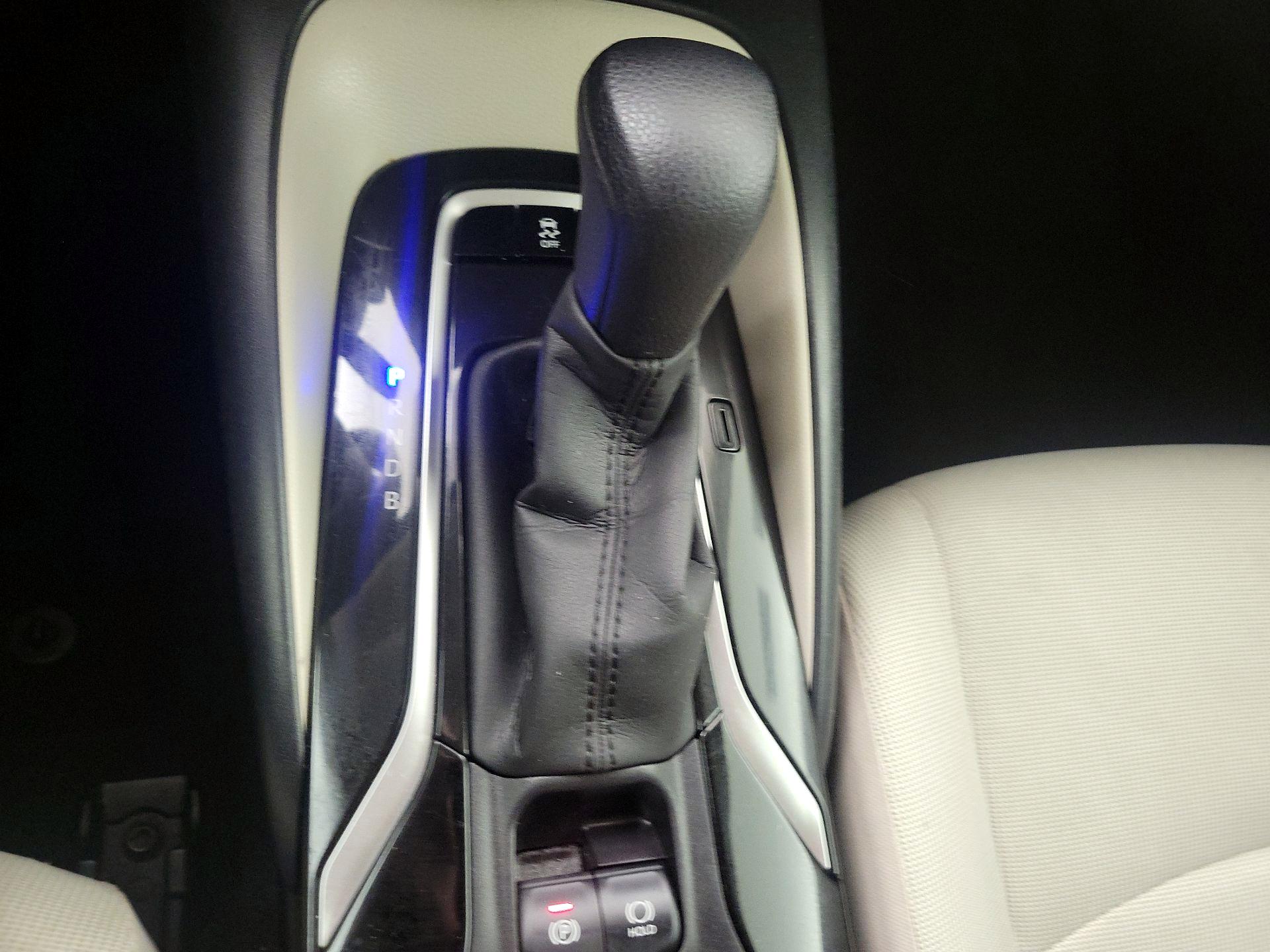 Thumbnail: 2022 Toyota Corolla - 17