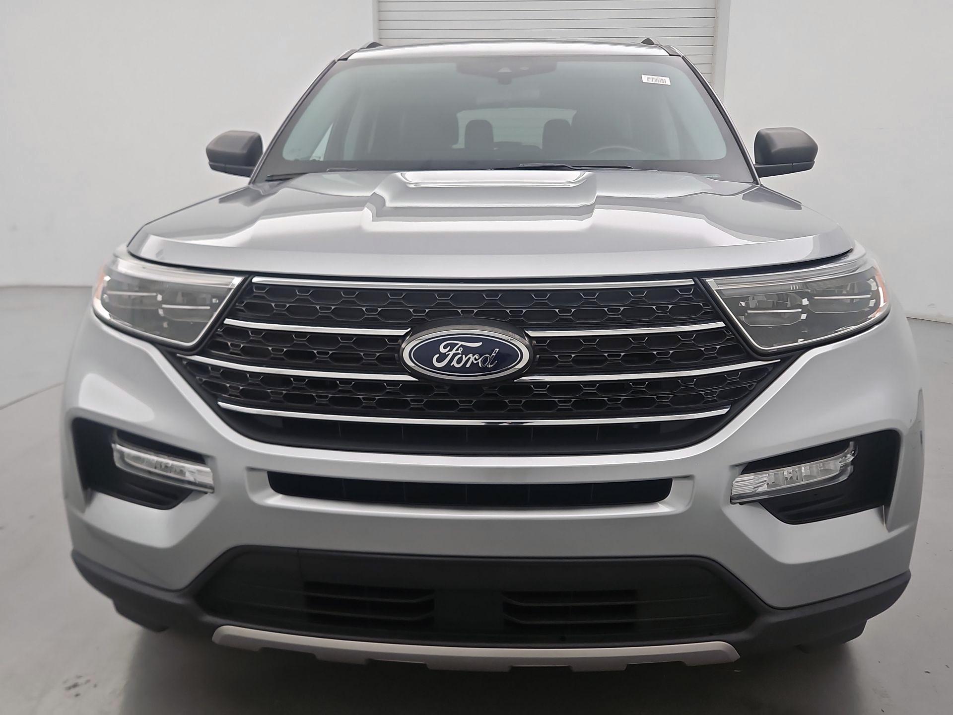 Thumbnail: 2022 Ford Explorer - 2