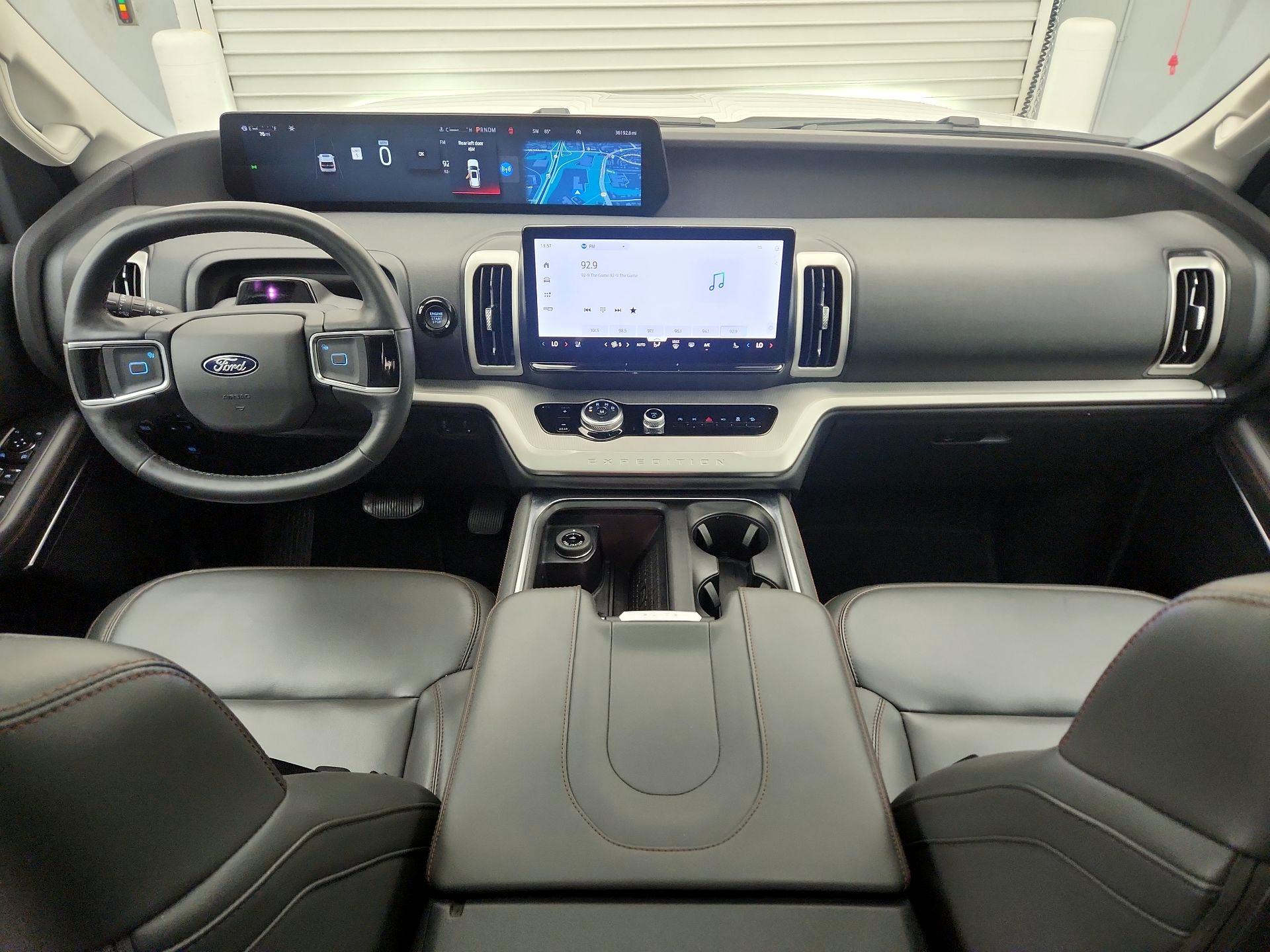 Thumbnail: 2025 Ford Expedition - 9