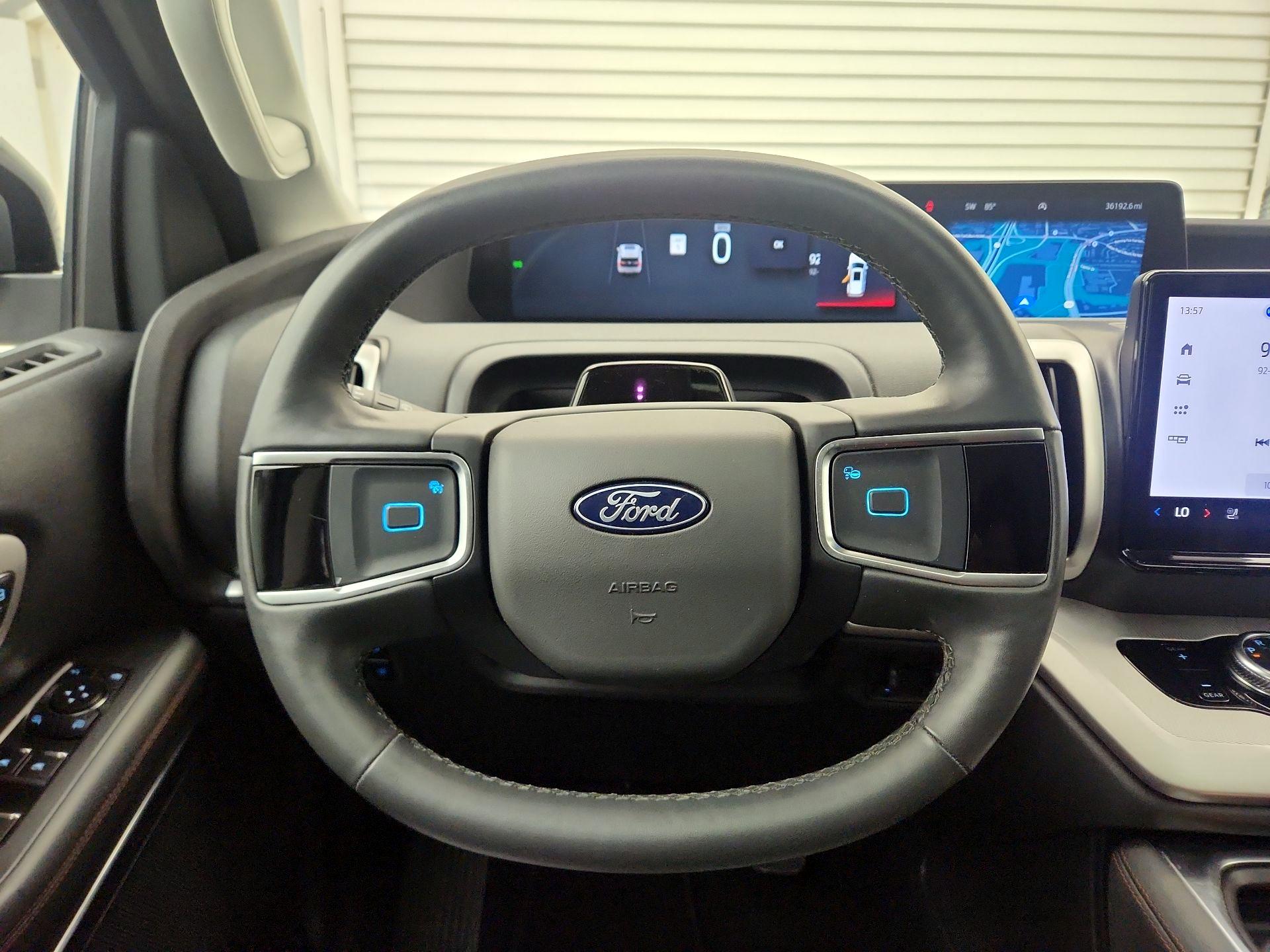 Thumbnail: 2025 Ford Expedition - 10