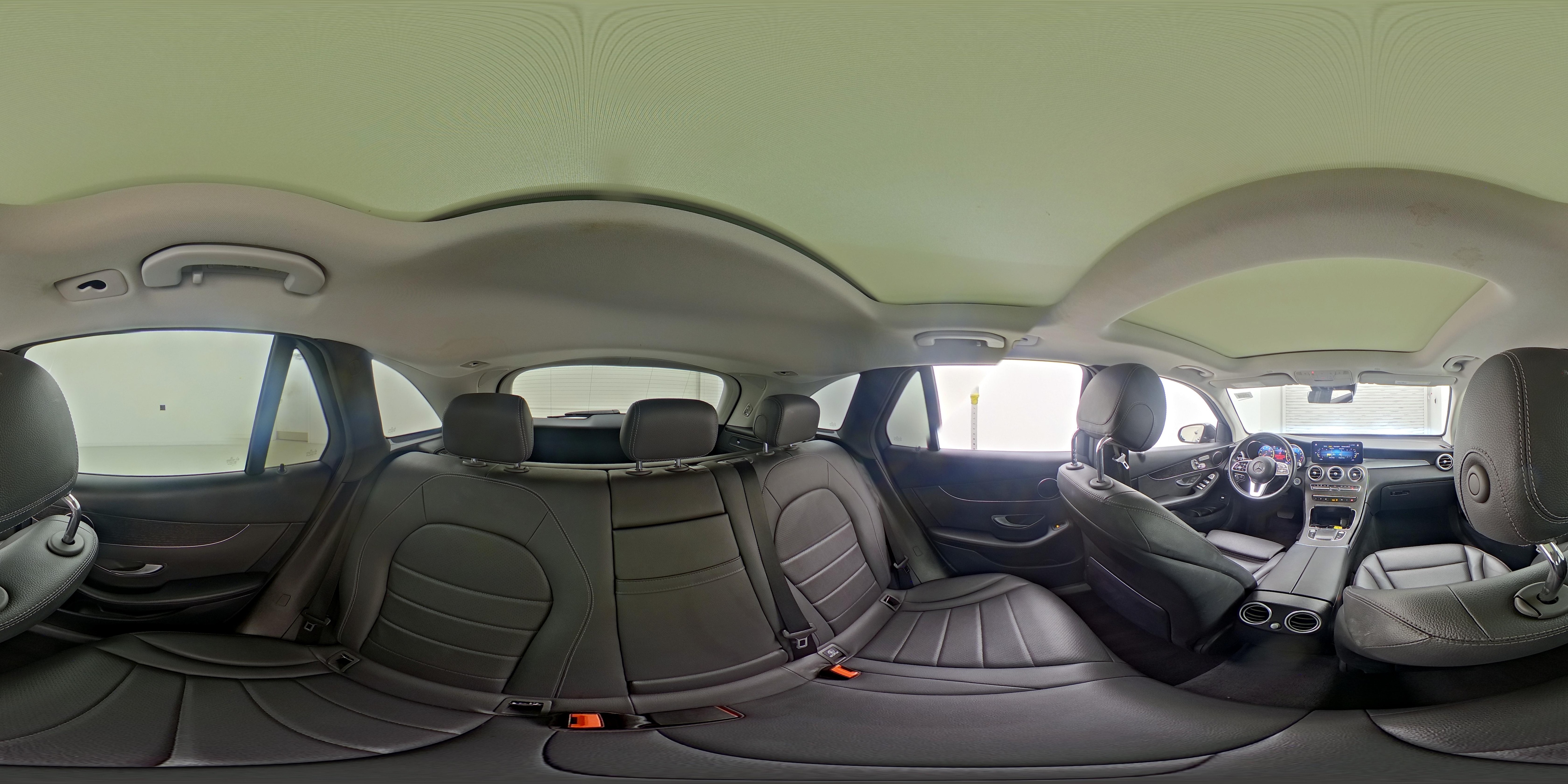 2022 Mercedes-Benz GLC GLC300 - Photo 27