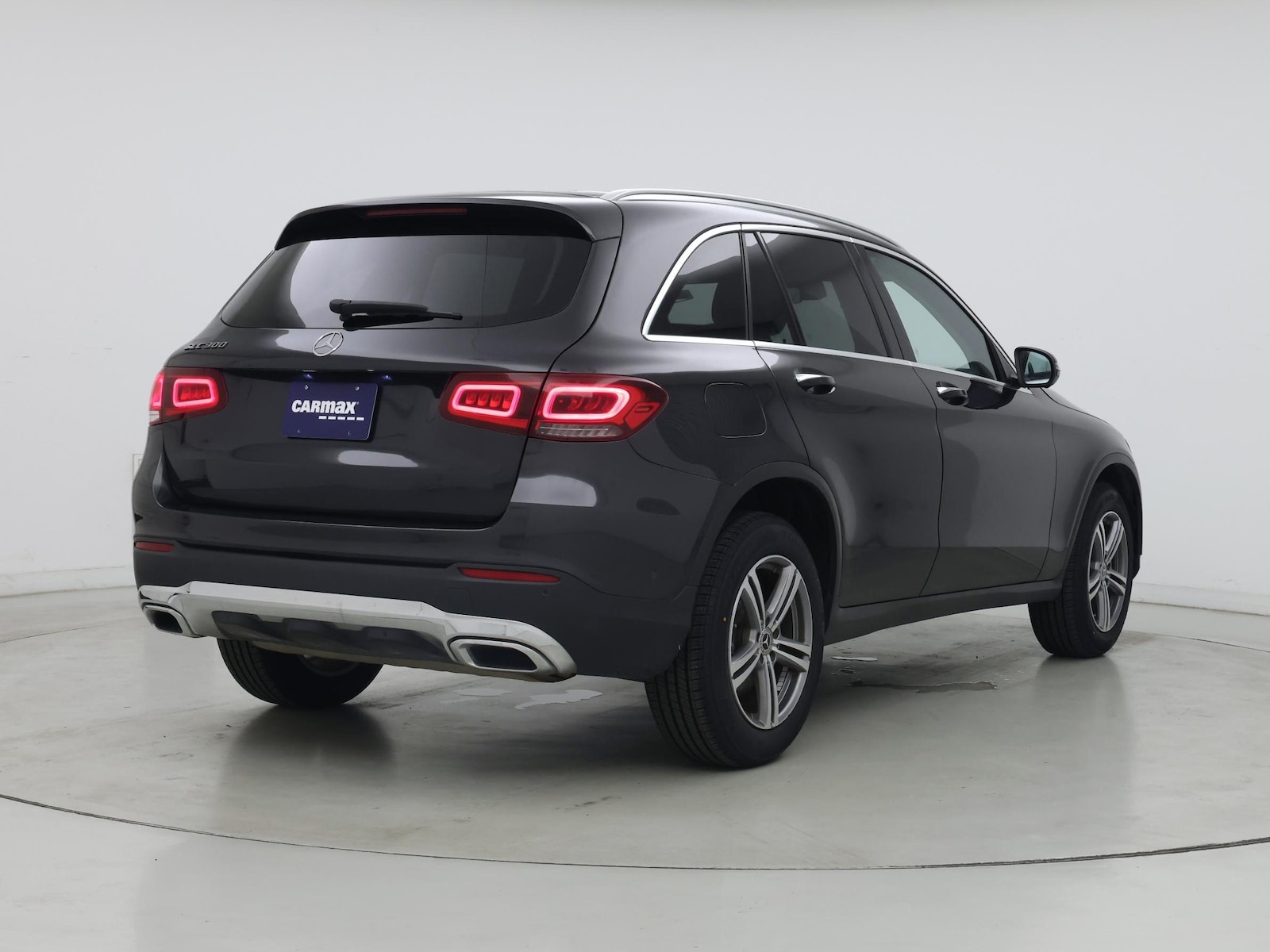 2022 Mercedes-Benz GLC GLC300 - Photo 9