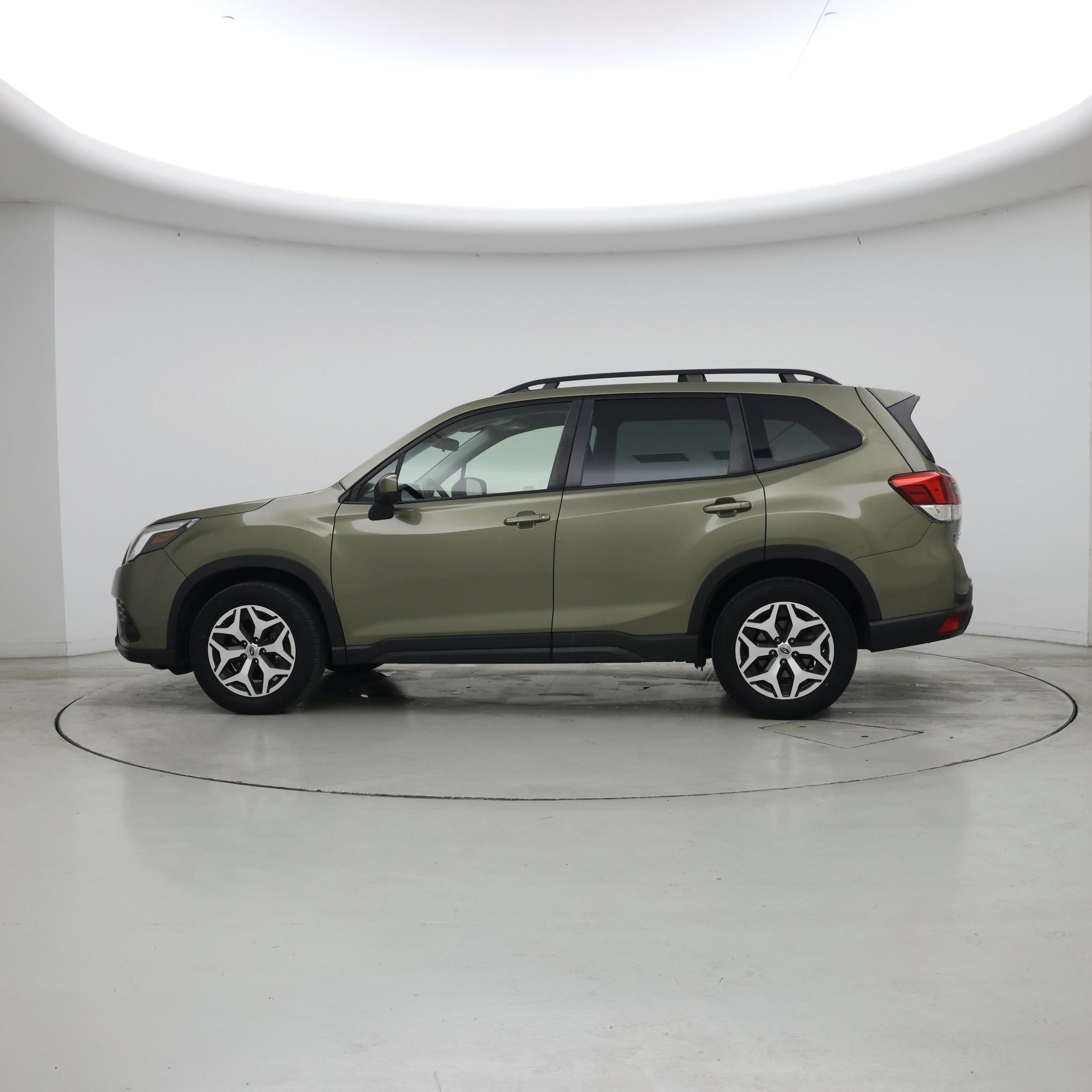 Thumbnail: 2023 Subaru Forester - 3