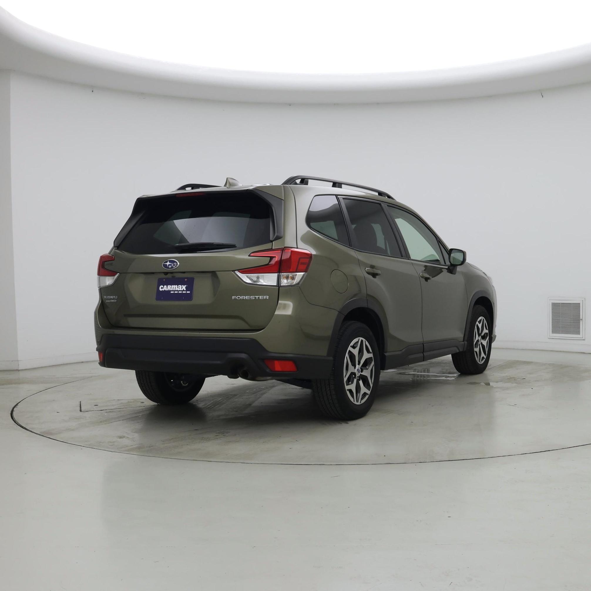 Thumbnail: 2023 Subaru Forester - 8