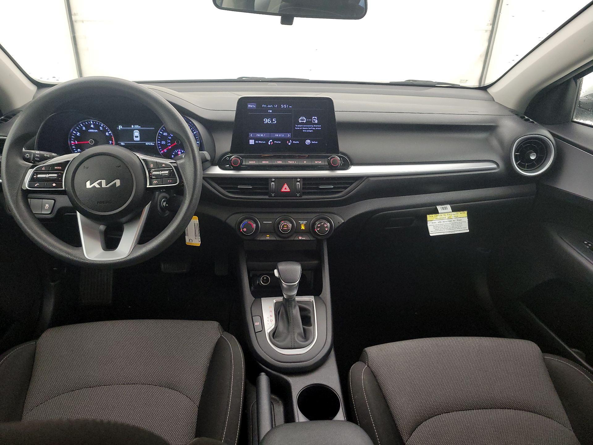 Thumbnail: 2023 Kia Forte - 9