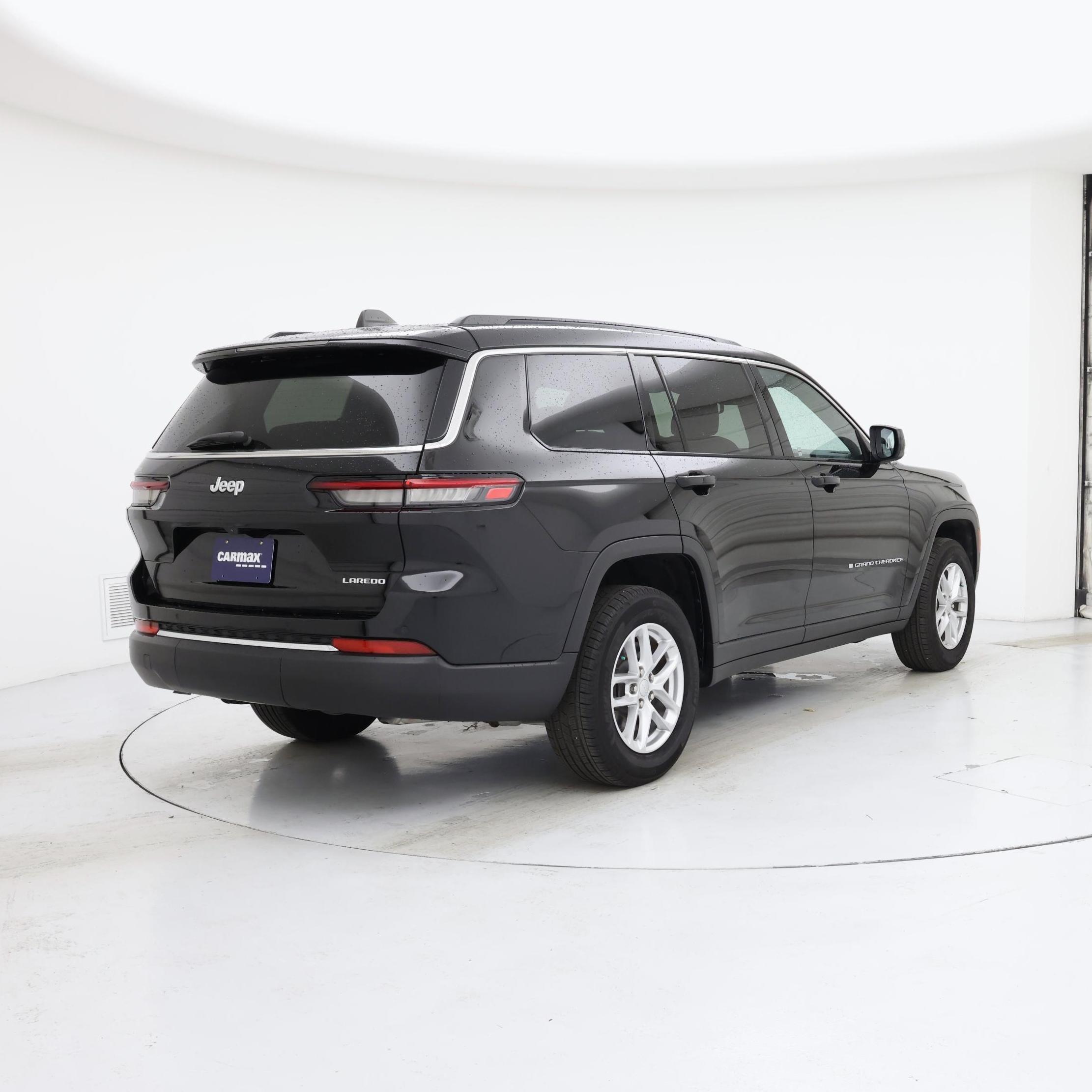 Thumbnail: 2024 Jeep Grand Cherokee L - 8