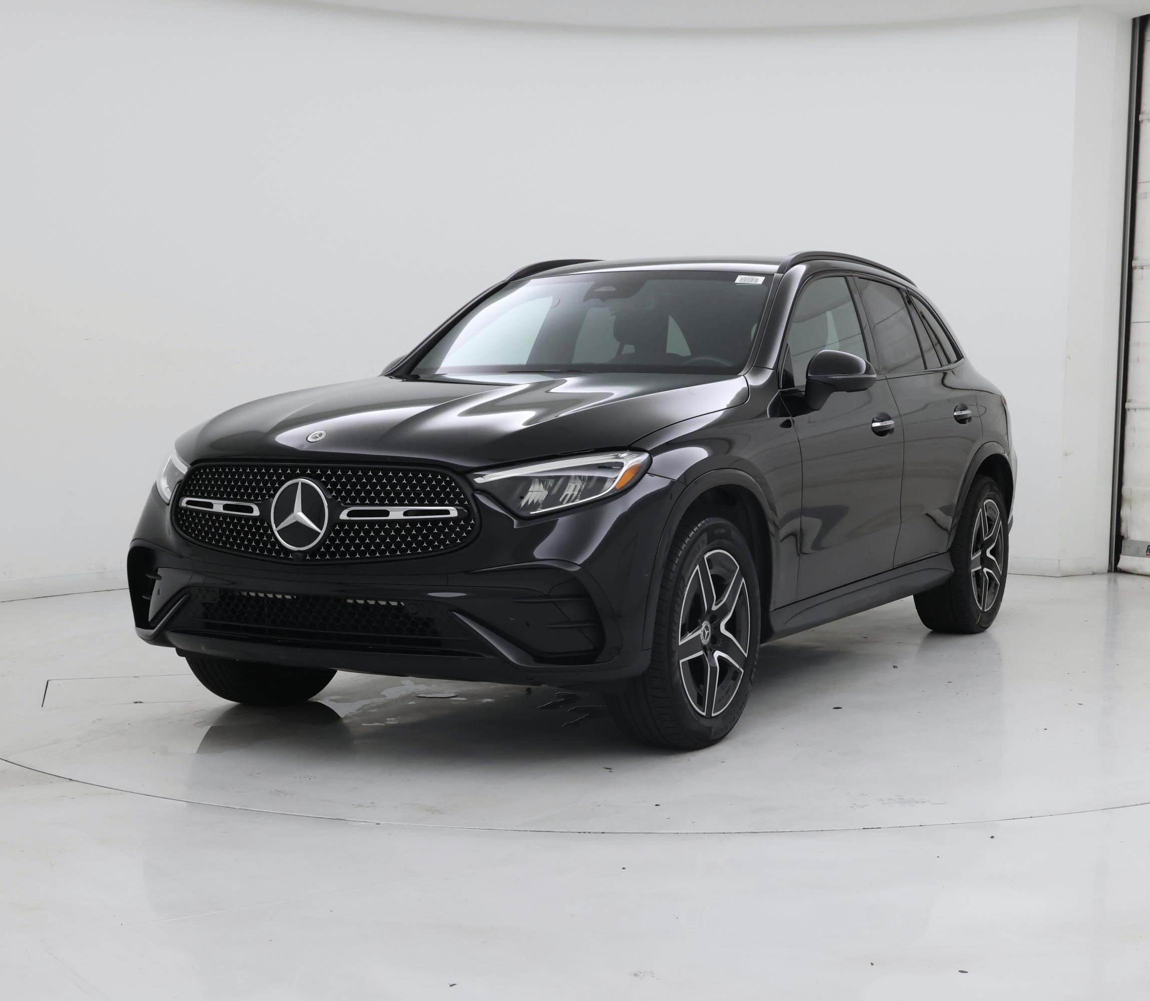 Thumbnail: 2024 Mercedes-Benz GLC - 4