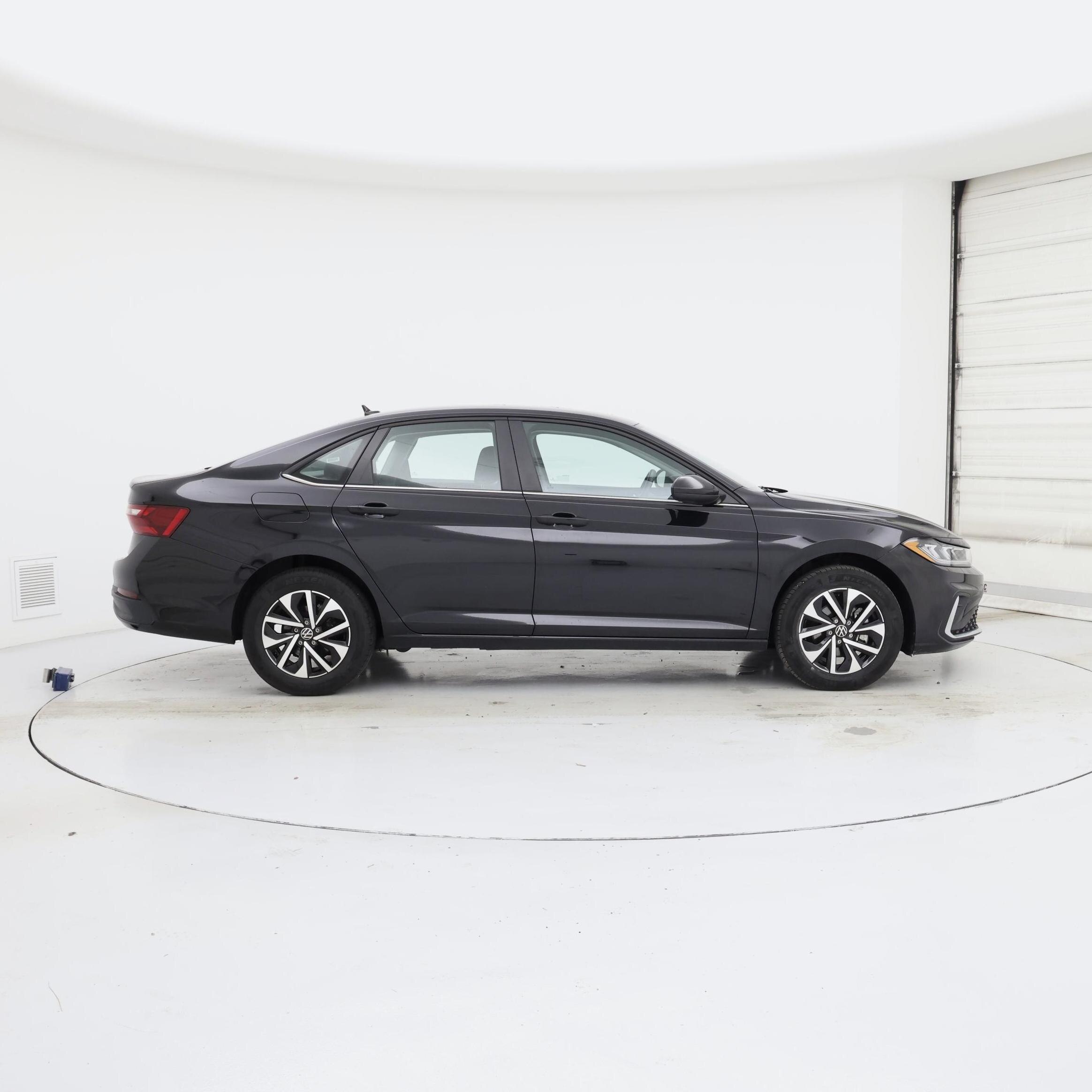 Thumbnail: 2025 Volkswagen Jetta - 7