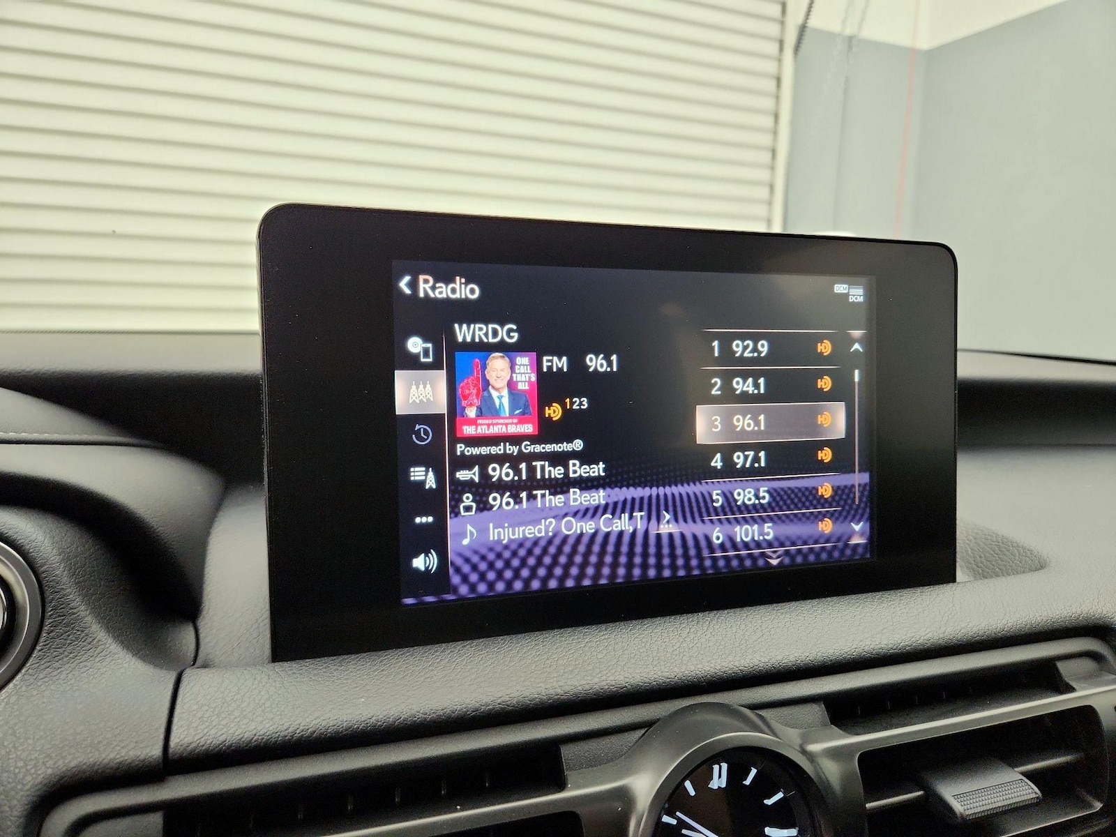 2025 Lexus IS 300 - Photo 16