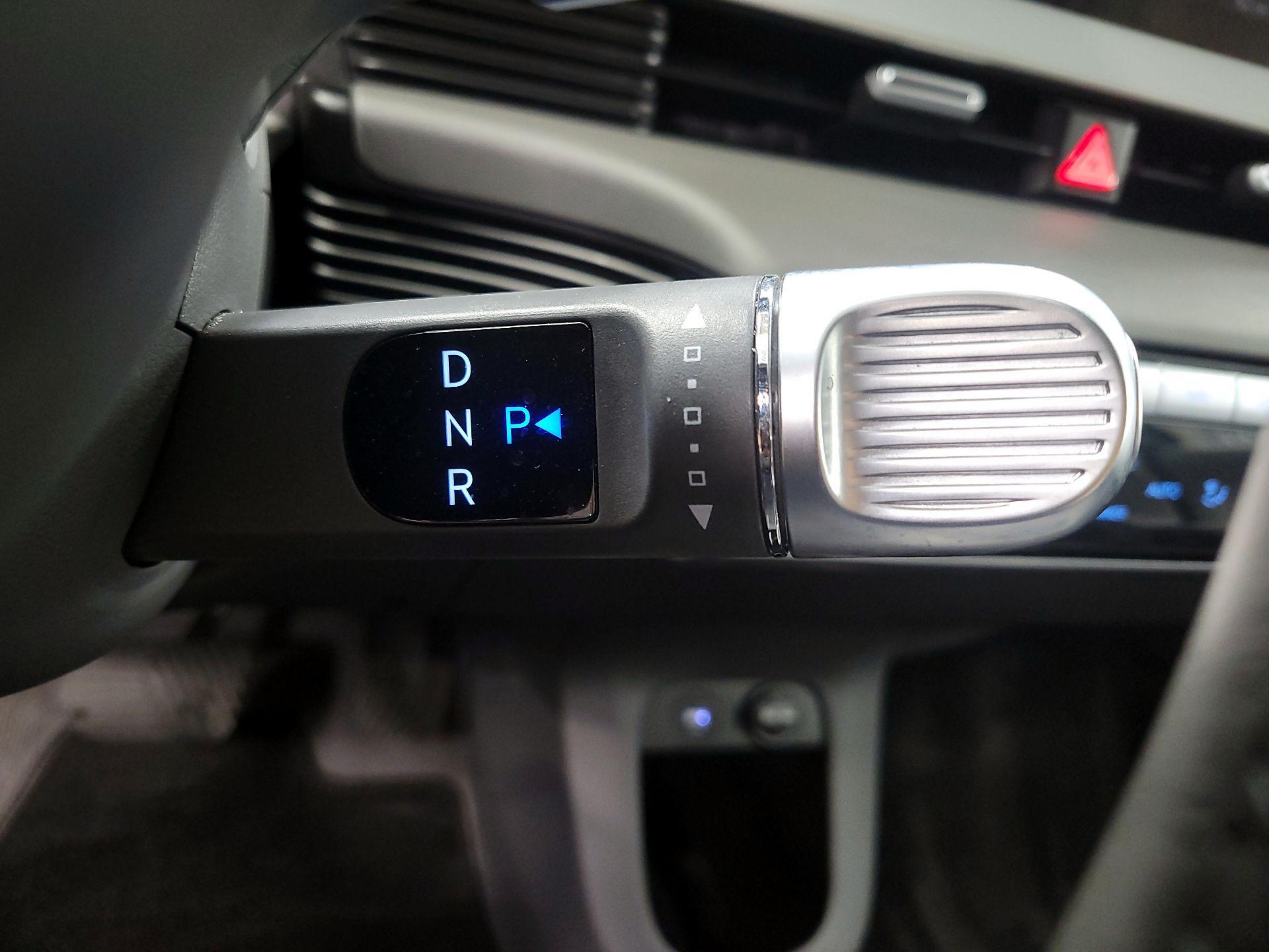 Thumbnail: 2024 Hyundai Ioniq 5 - 15