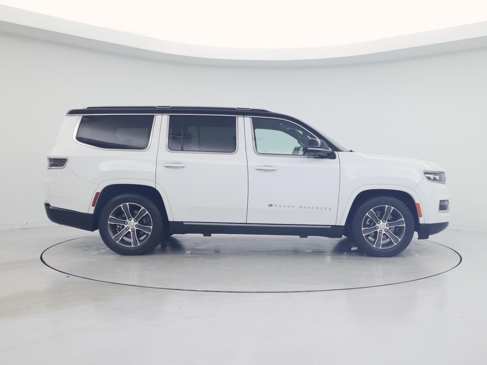 2023 Jeep Grand Wagoneer Series I - Photo 8