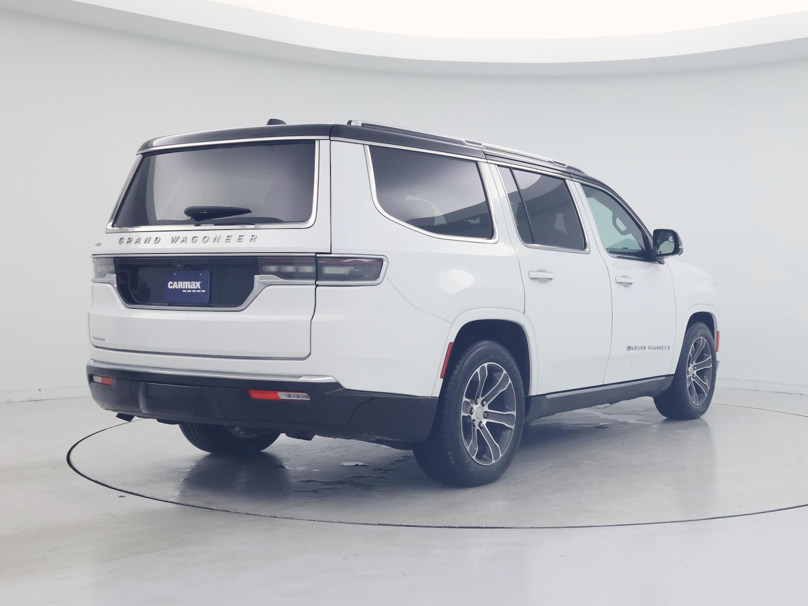 2023 Jeep Grand Wagoneer Series I - Photo 9