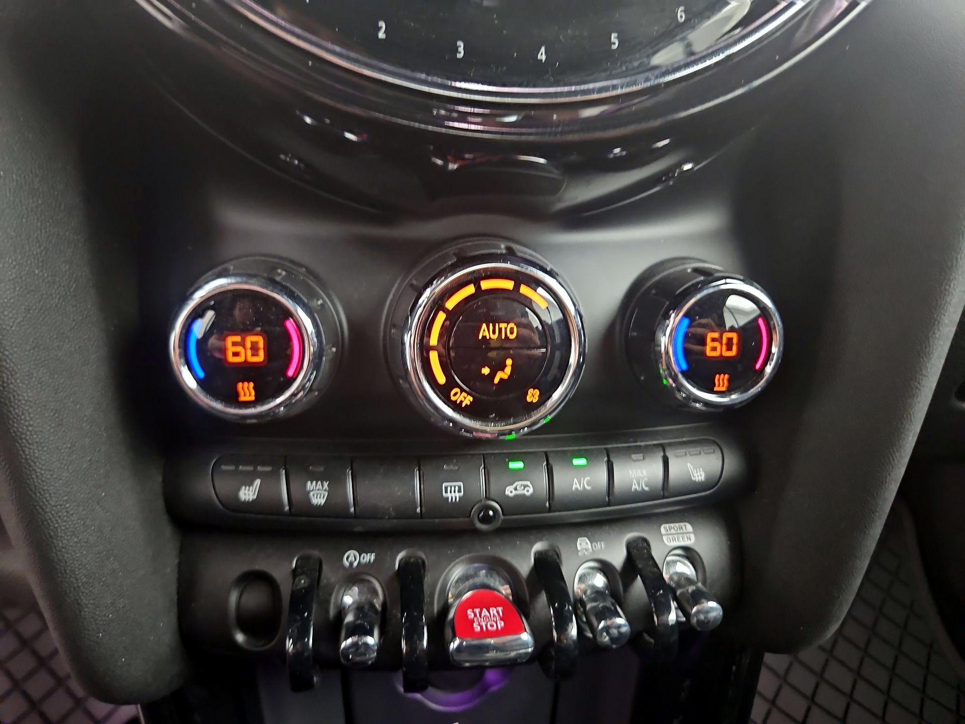 Thumbnail: 2022 MINI Cooper - 16