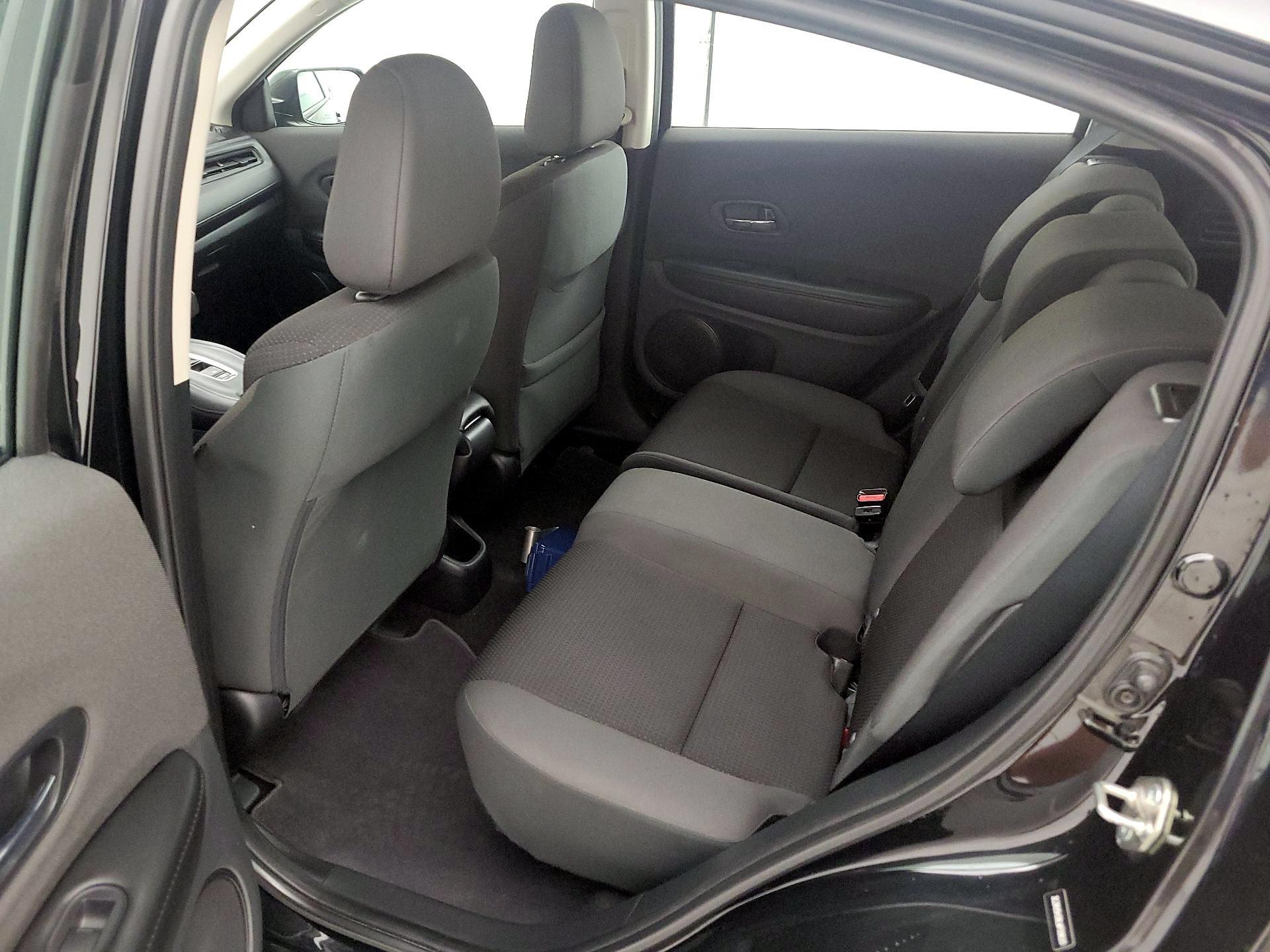 Thumbnail: 2020 Honda HR-V - 18