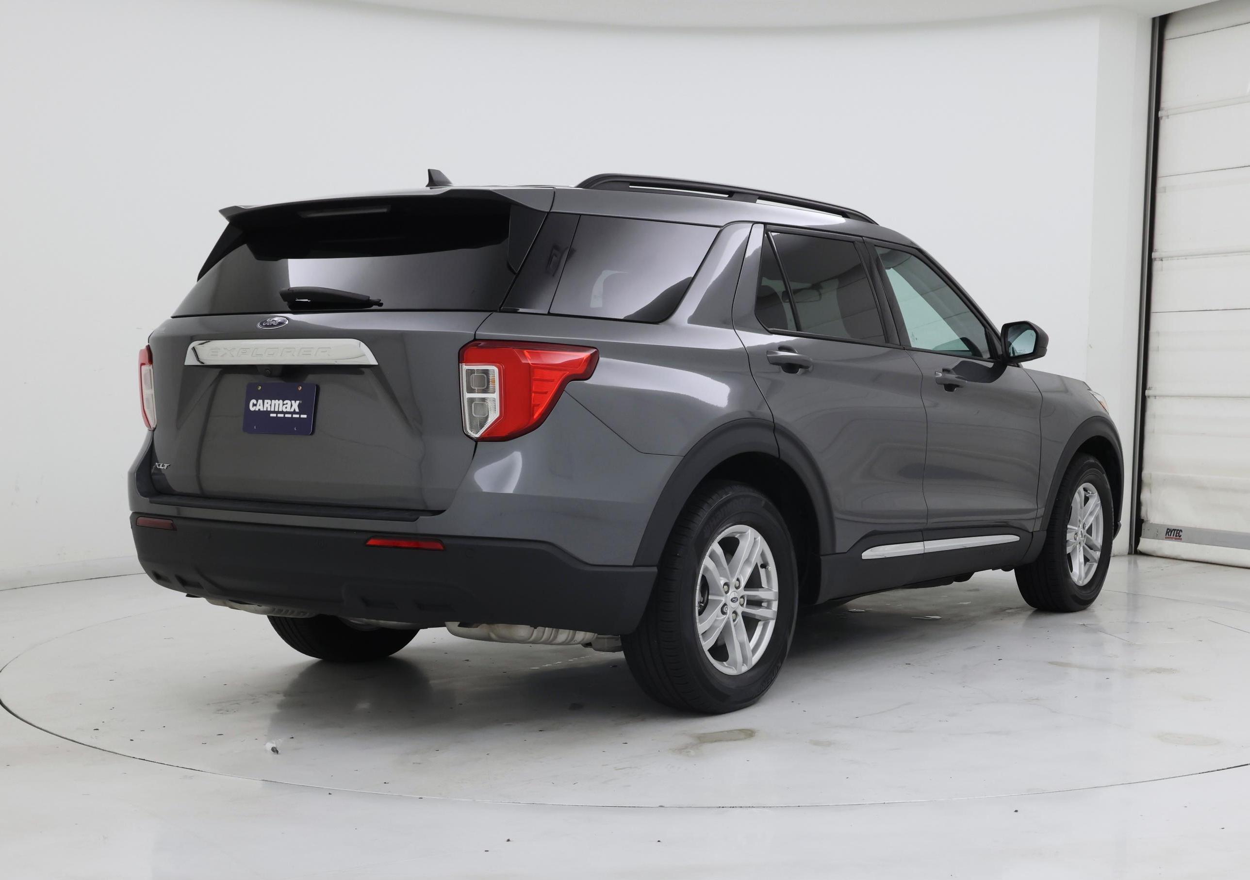 Thumbnail: 2023 Ford Explorer - 8