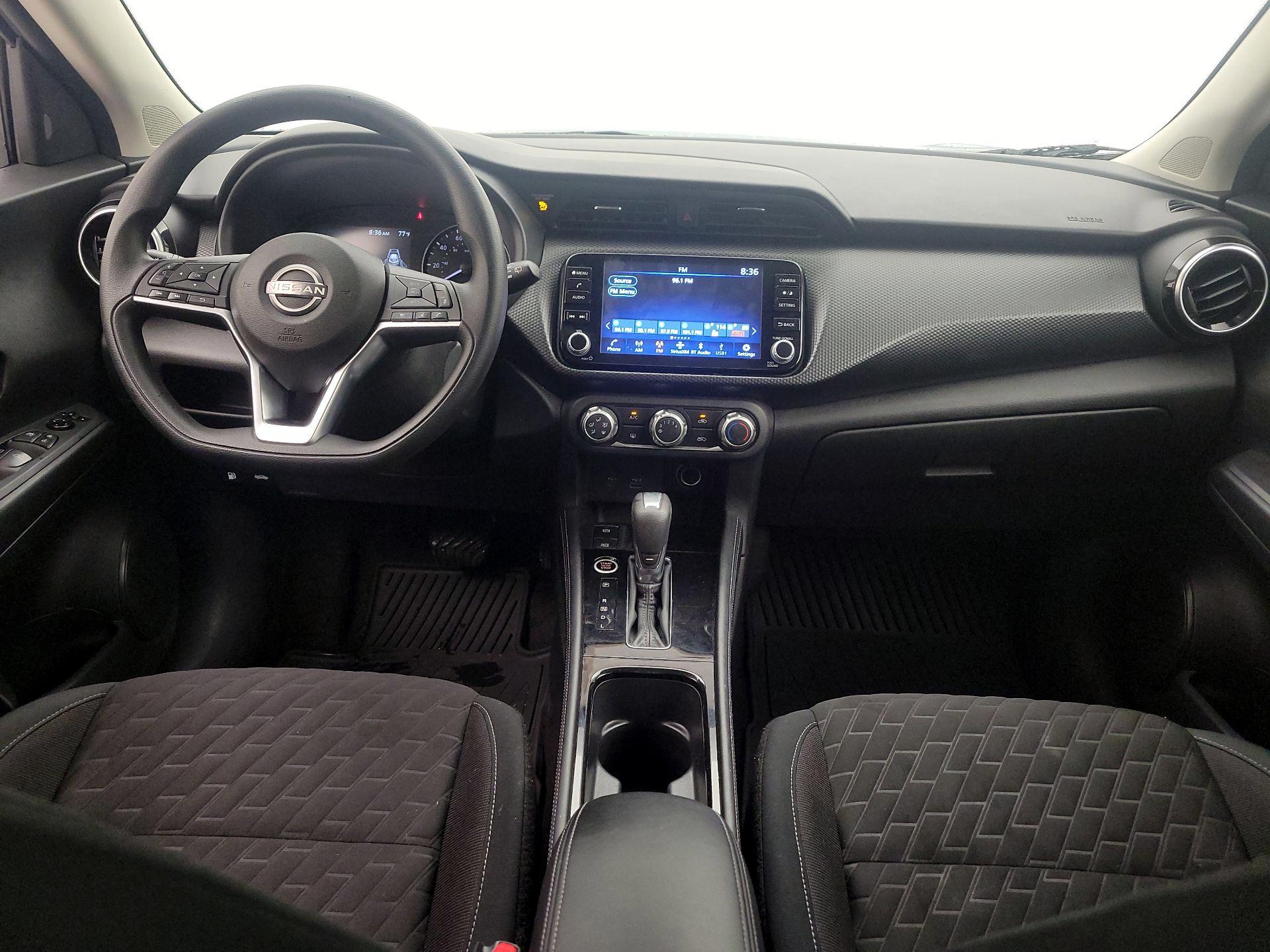 Thumbnail: 2023 Nissan Kicks - 9