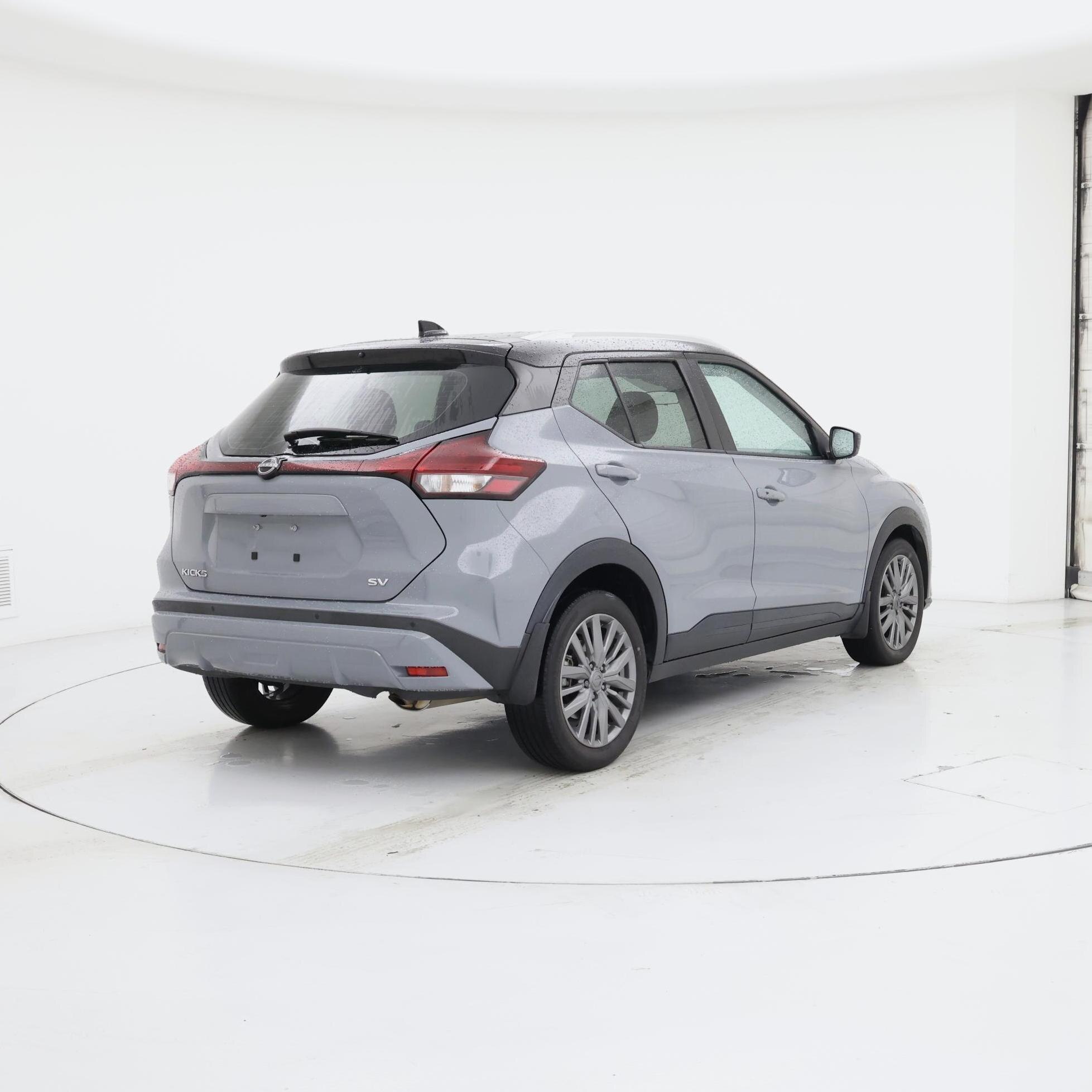 Thumbnail: 2023 Nissan Kicks - 8
