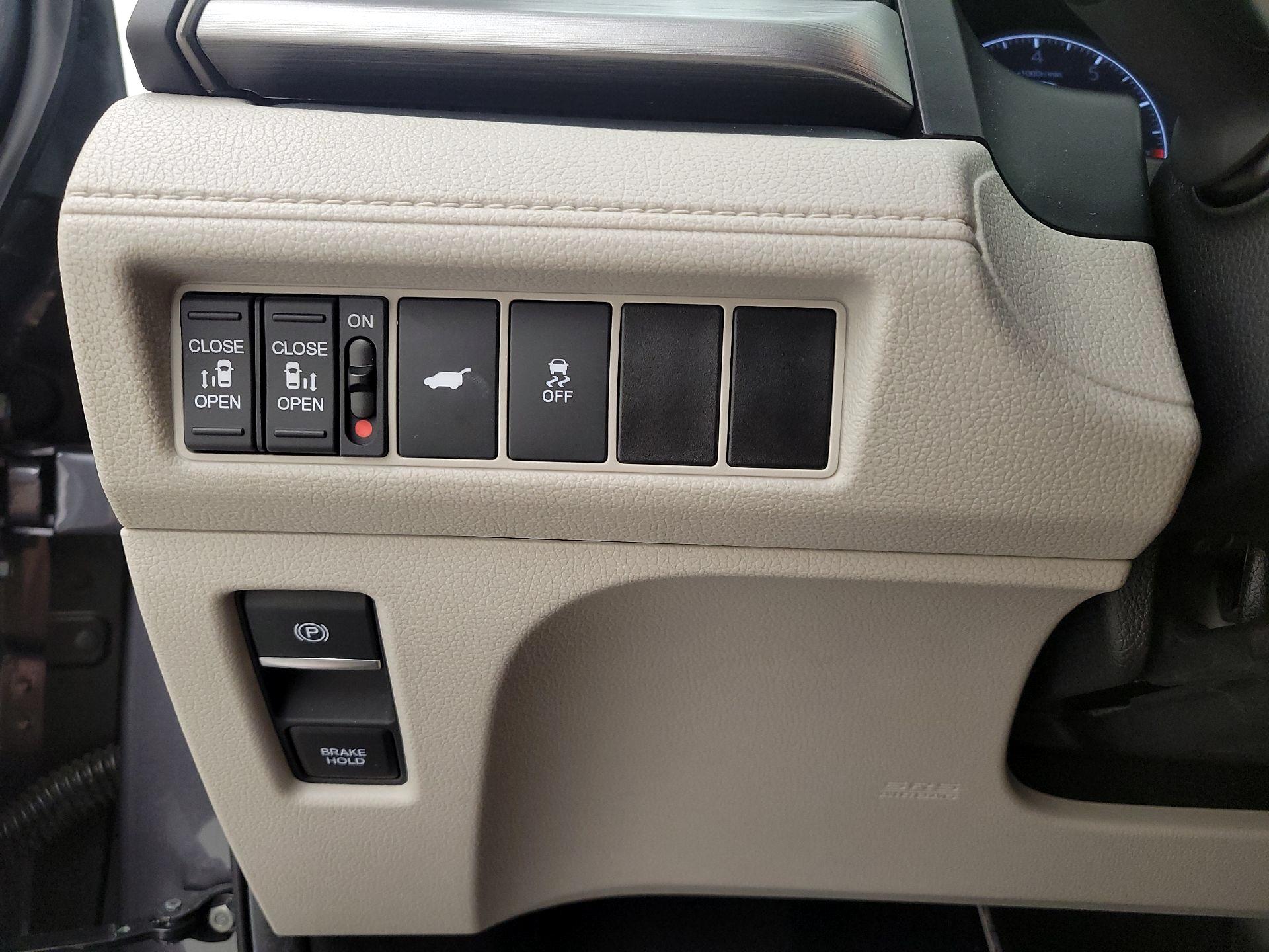Thumbnail: 2025 Honda Odyssey - 13