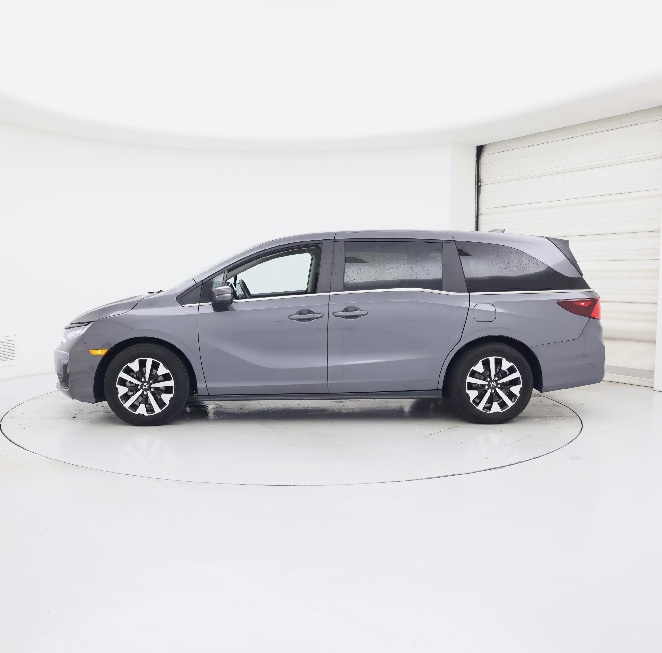 Thumbnail: 2025 Honda Odyssey - 3