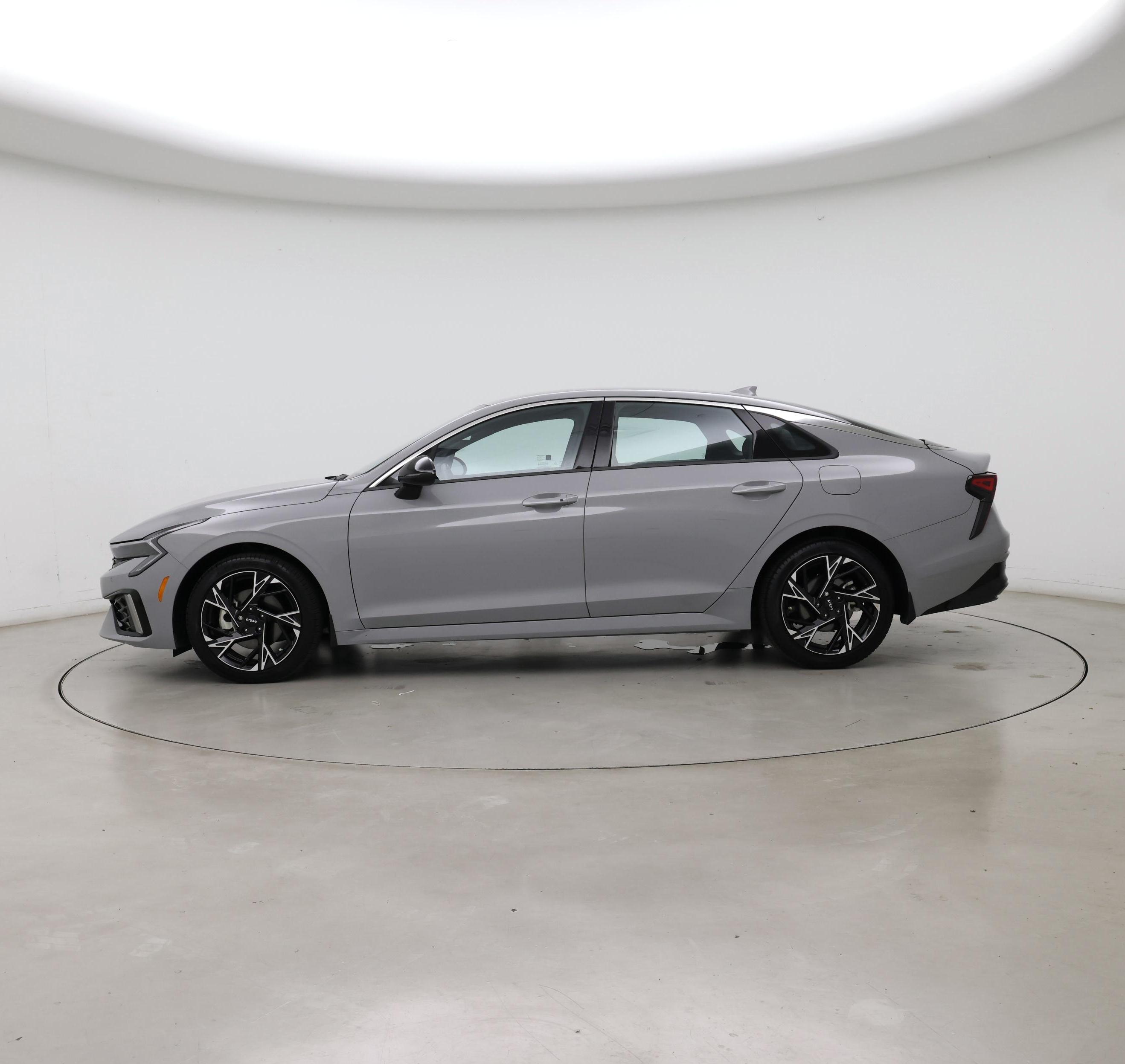 Thumbnail: 2025 Kia K5 - 3