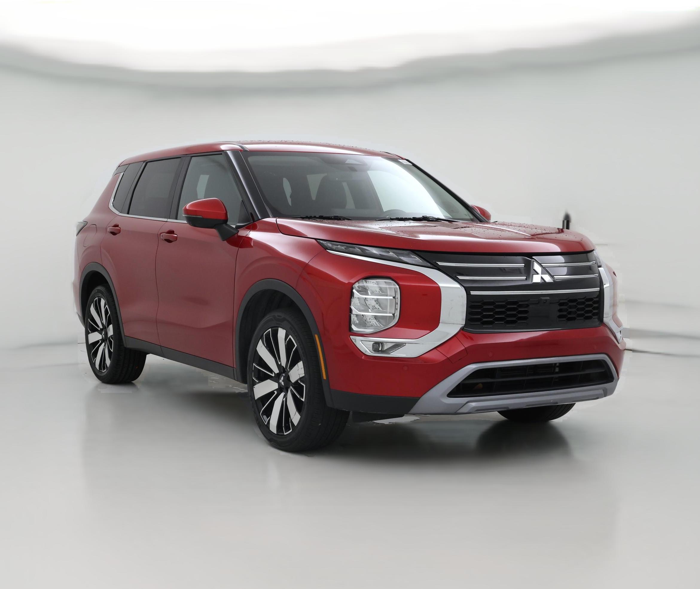 Thumbnail: 2025 Mitsubishi Outlander - 1
