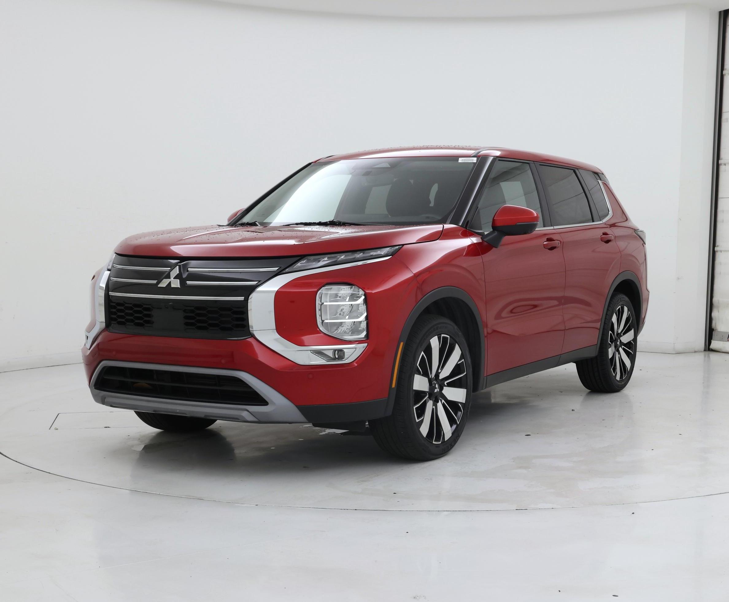 Thumbnail: 2025 Mitsubishi Outlander - 4