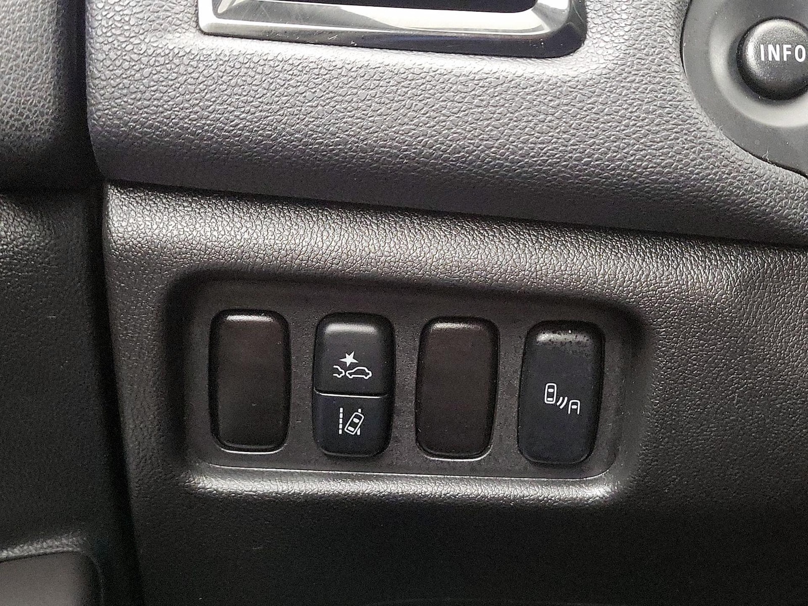 2025 Mitsubishi Outlander Sport SE - Photo 14