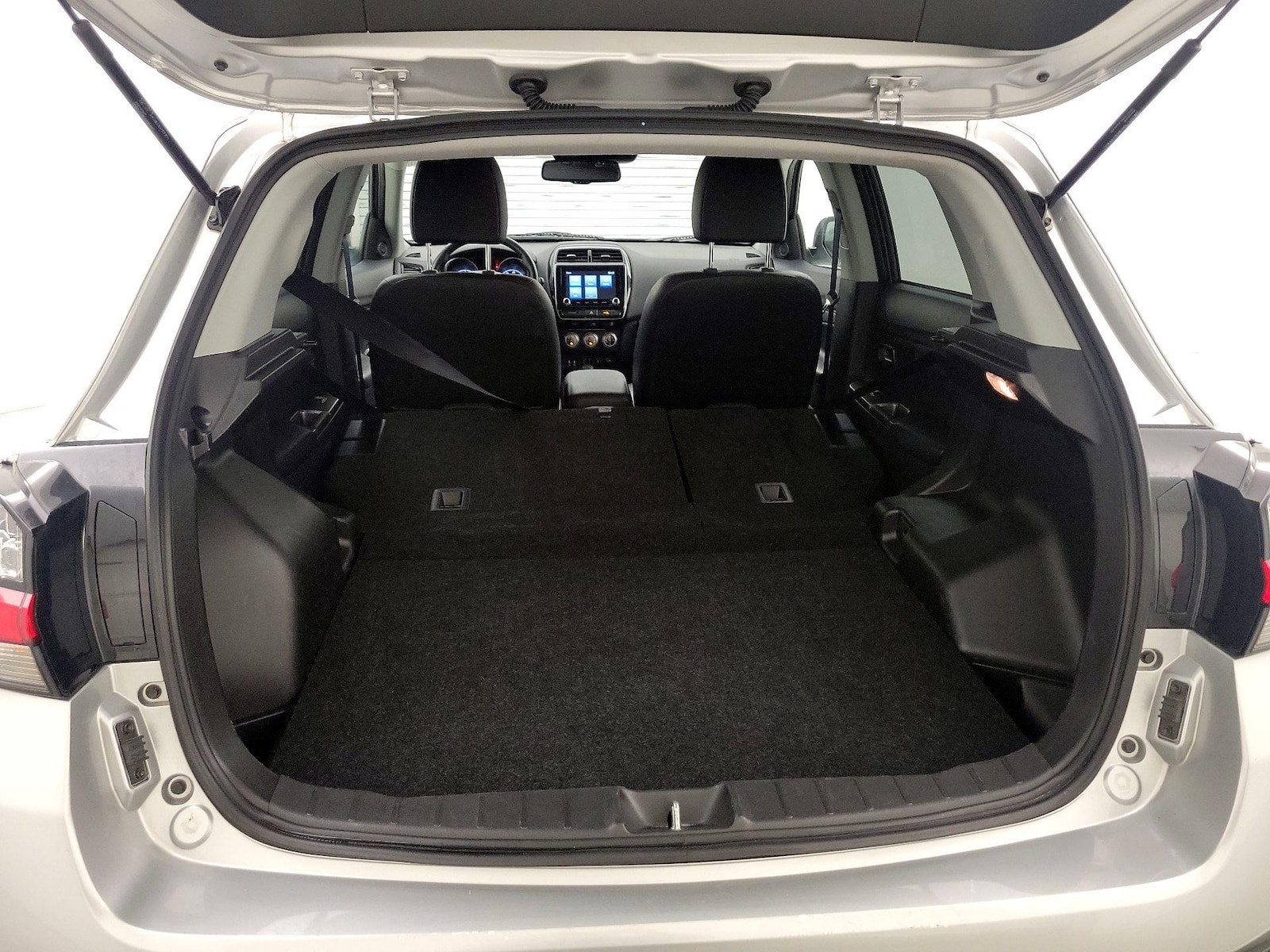 2025 Mitsubishi Outlander Sport SE - Photo 22