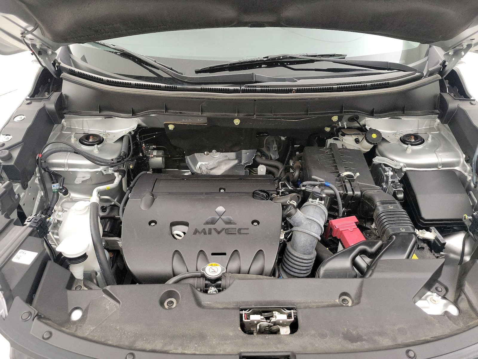 2025 Mitsubishi Outlander Sport SE - Photo 23