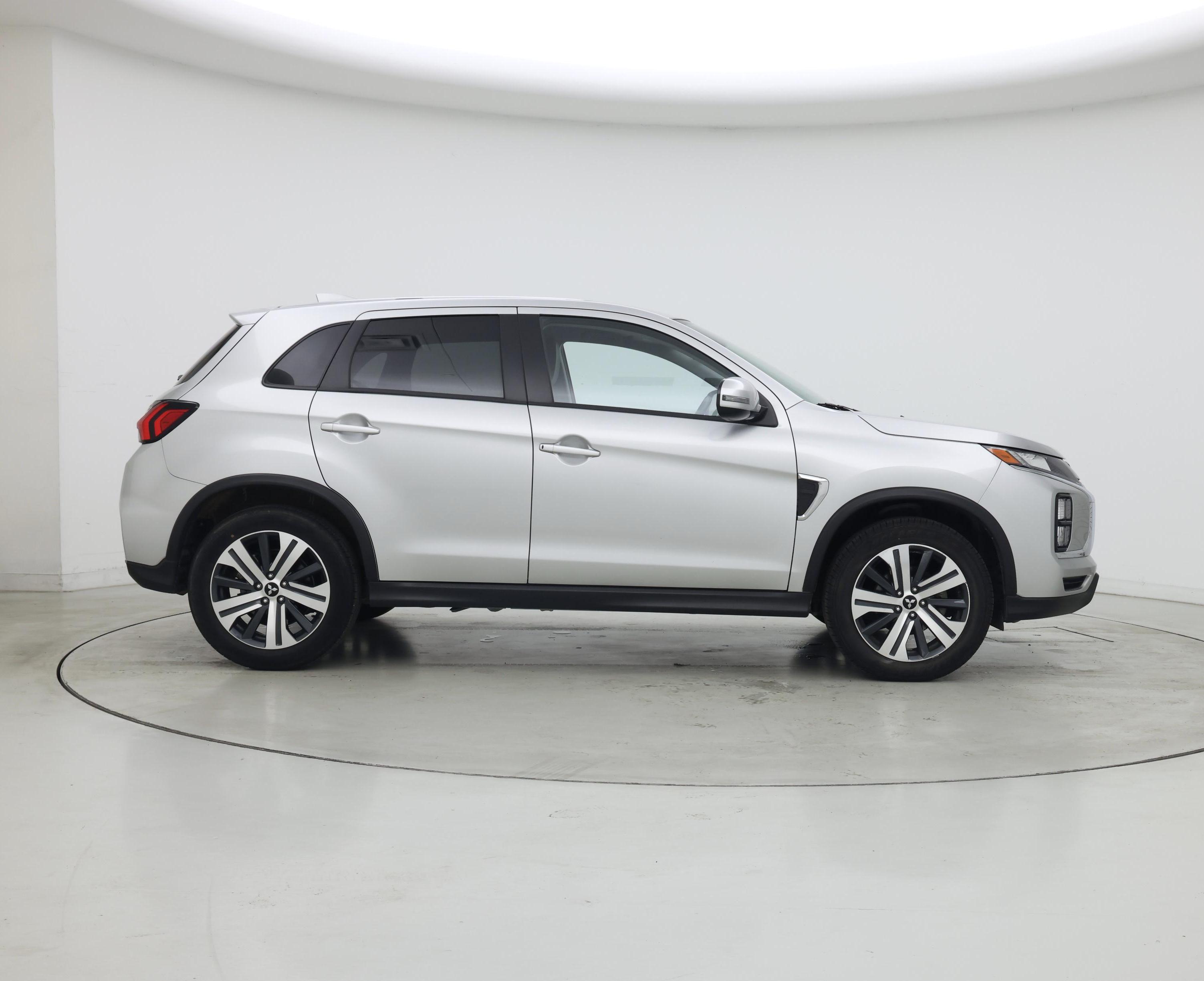 Thumbnail: 2025 Mitsubishi Outlander Sport - 7