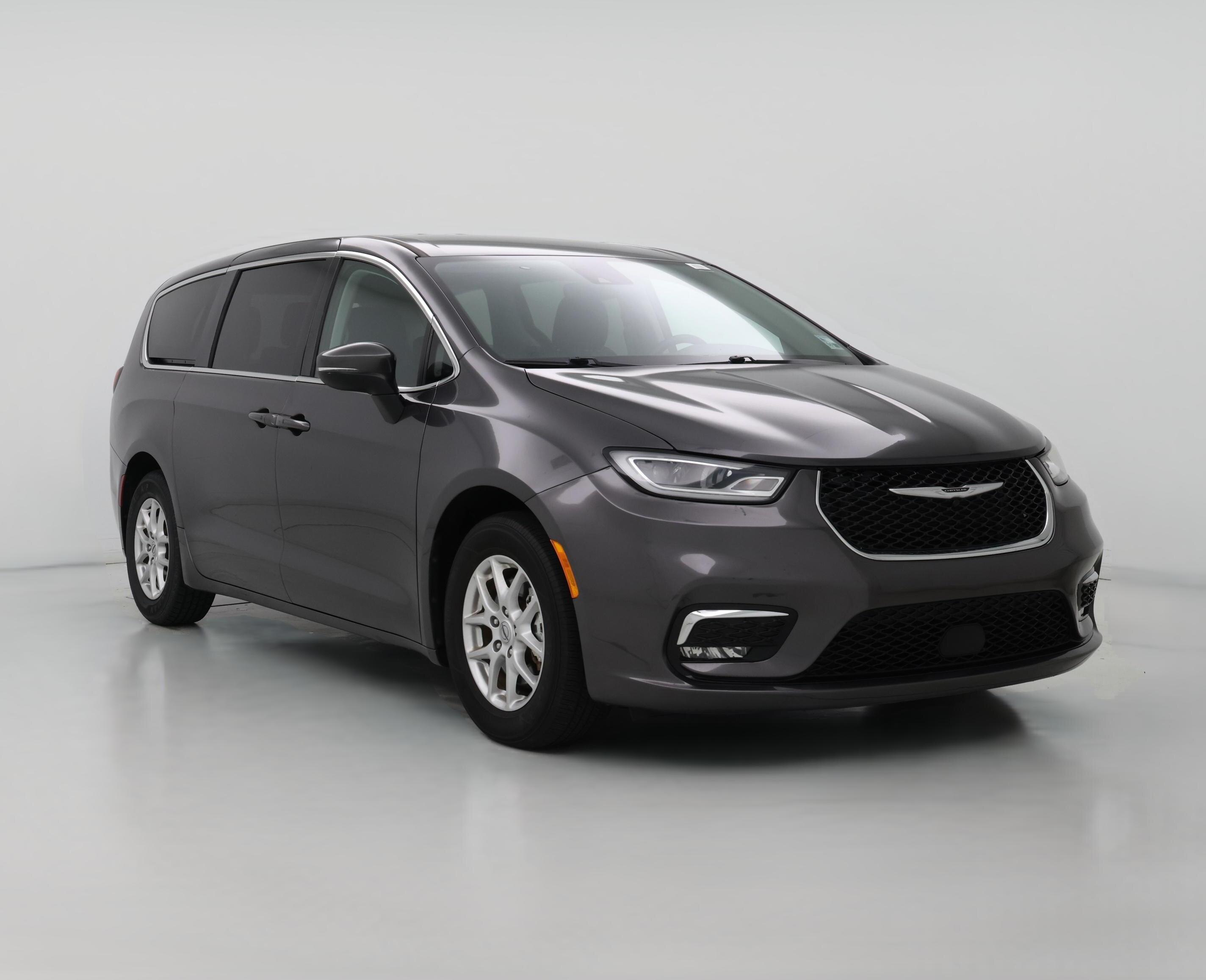 Thumbnail: 2023 Chrysler Pacifica - 1