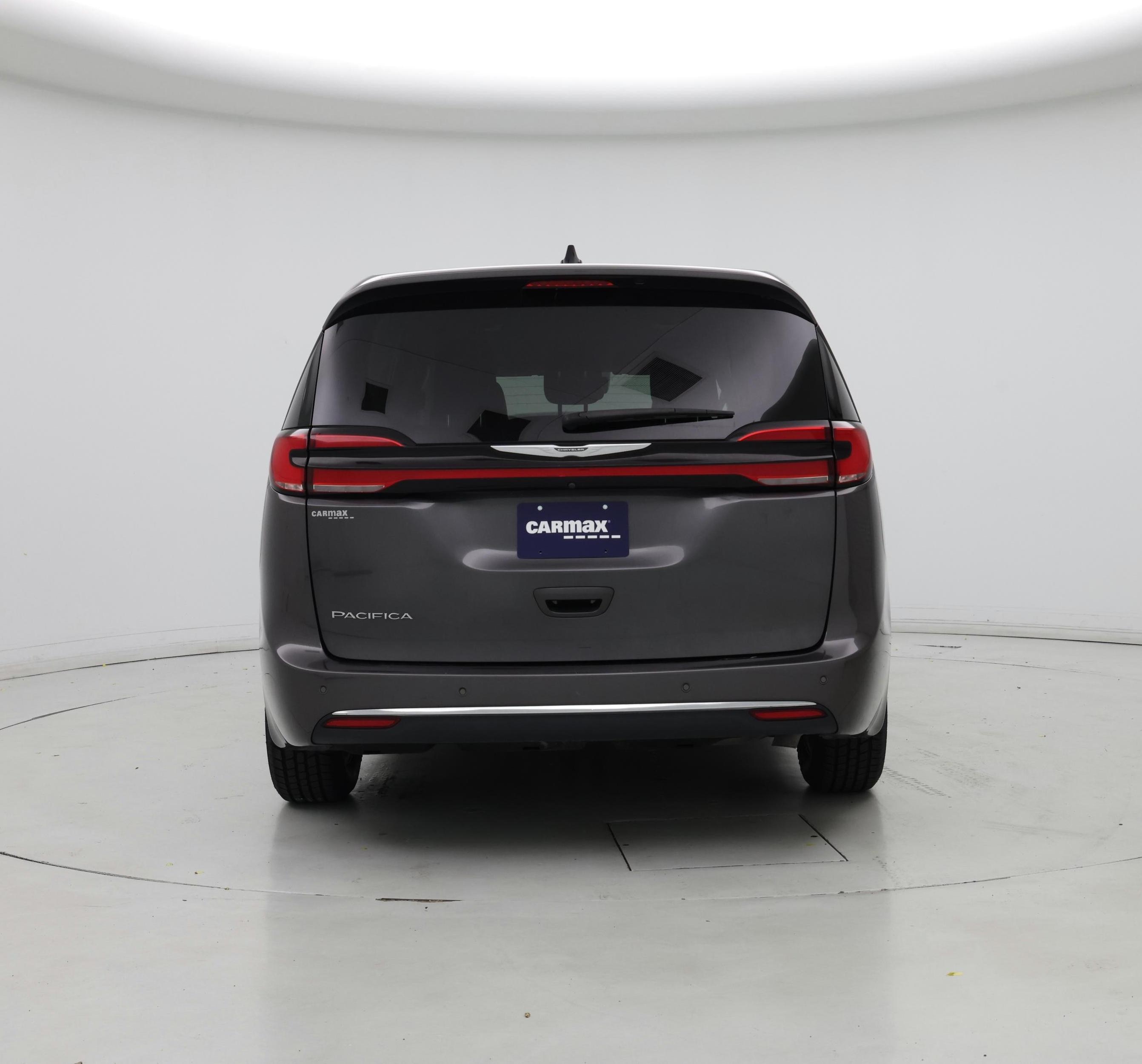Thumbnail: 2023 Chrysler Pacifica - 6