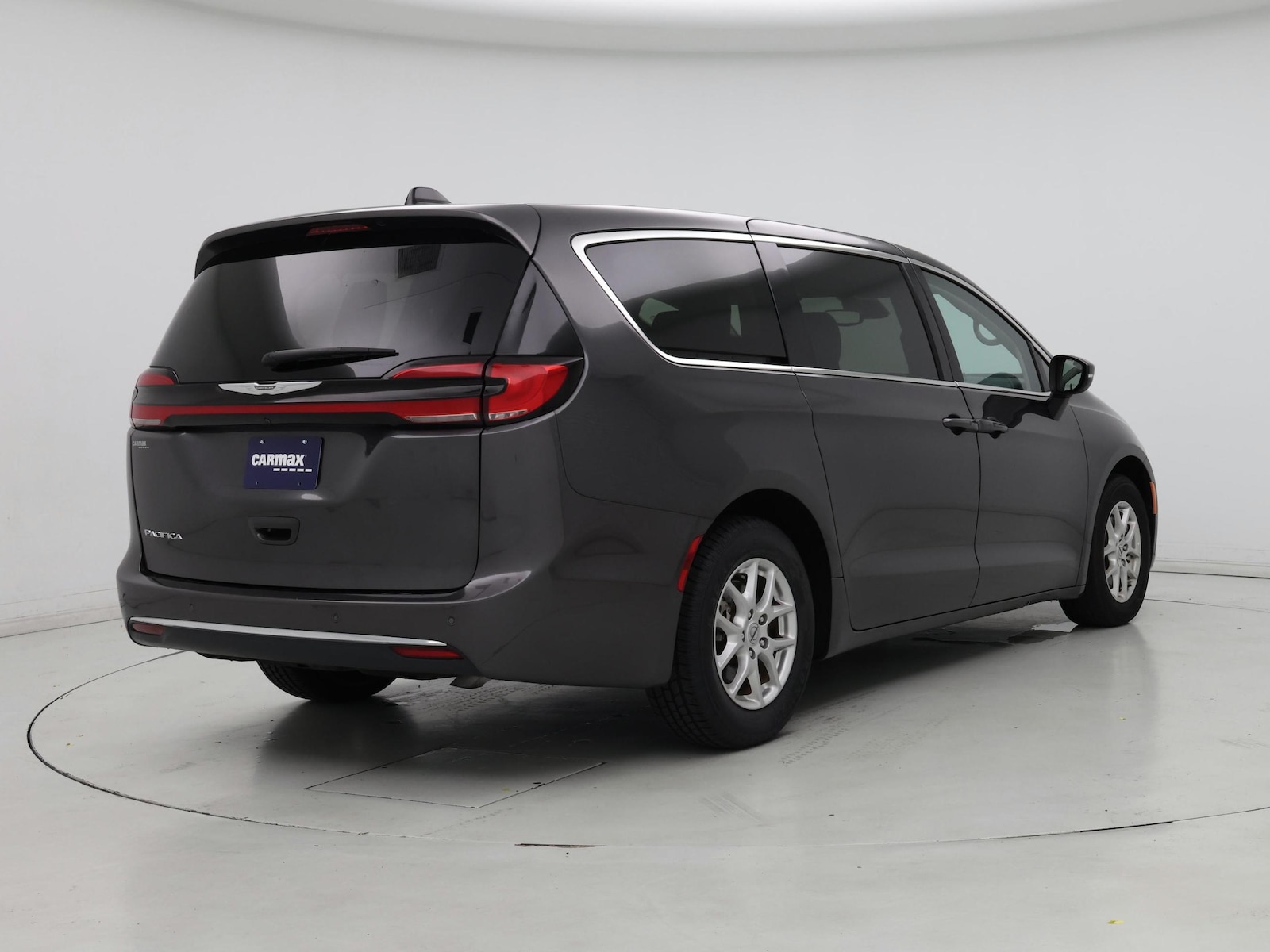 2023 Chrysler Pacifica Touring L - Photo 9