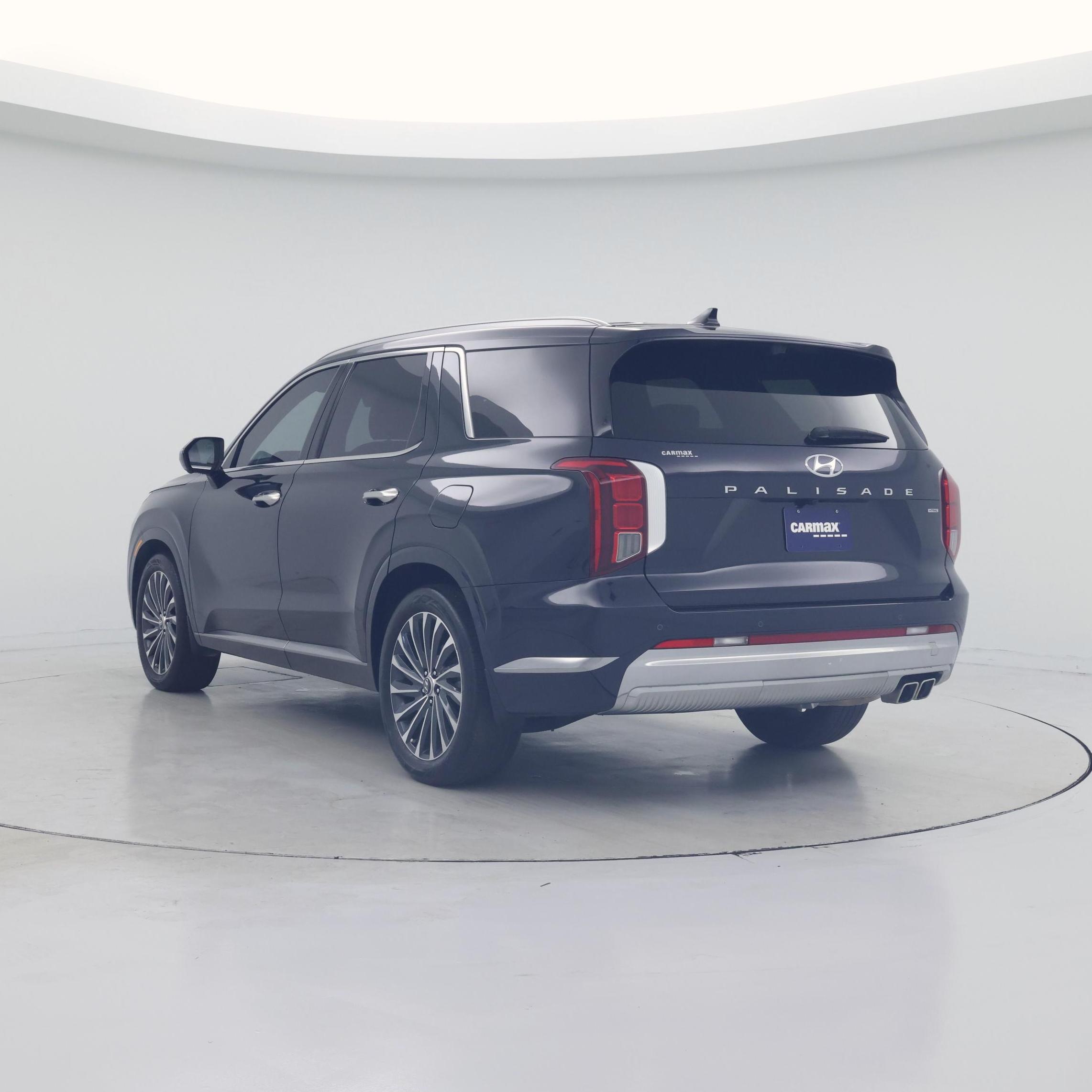 Thumbnail: 2023 Hyundai Palisade - 2