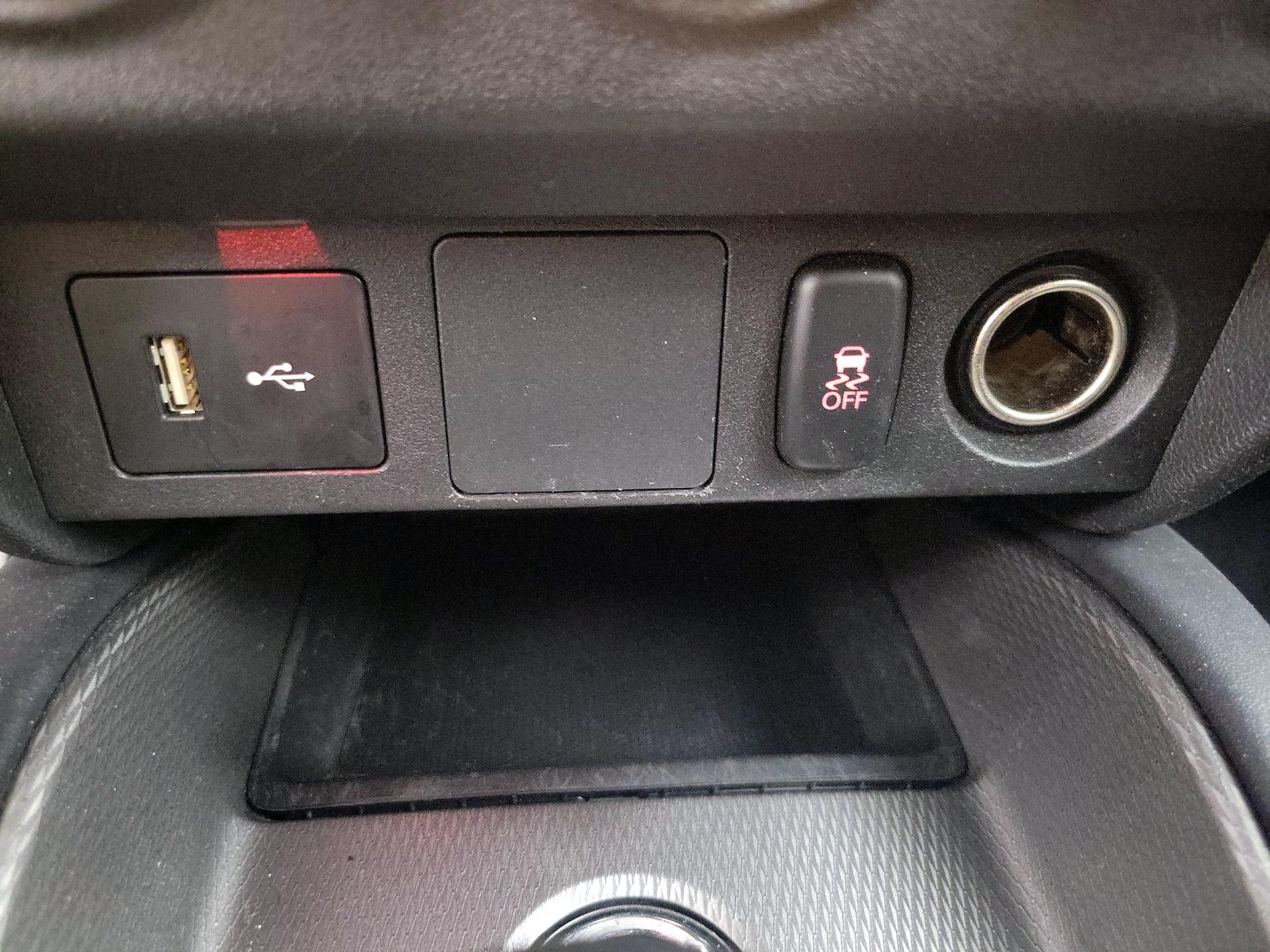 2025 Mitsubishi Outlander Sport ES - Photo 19