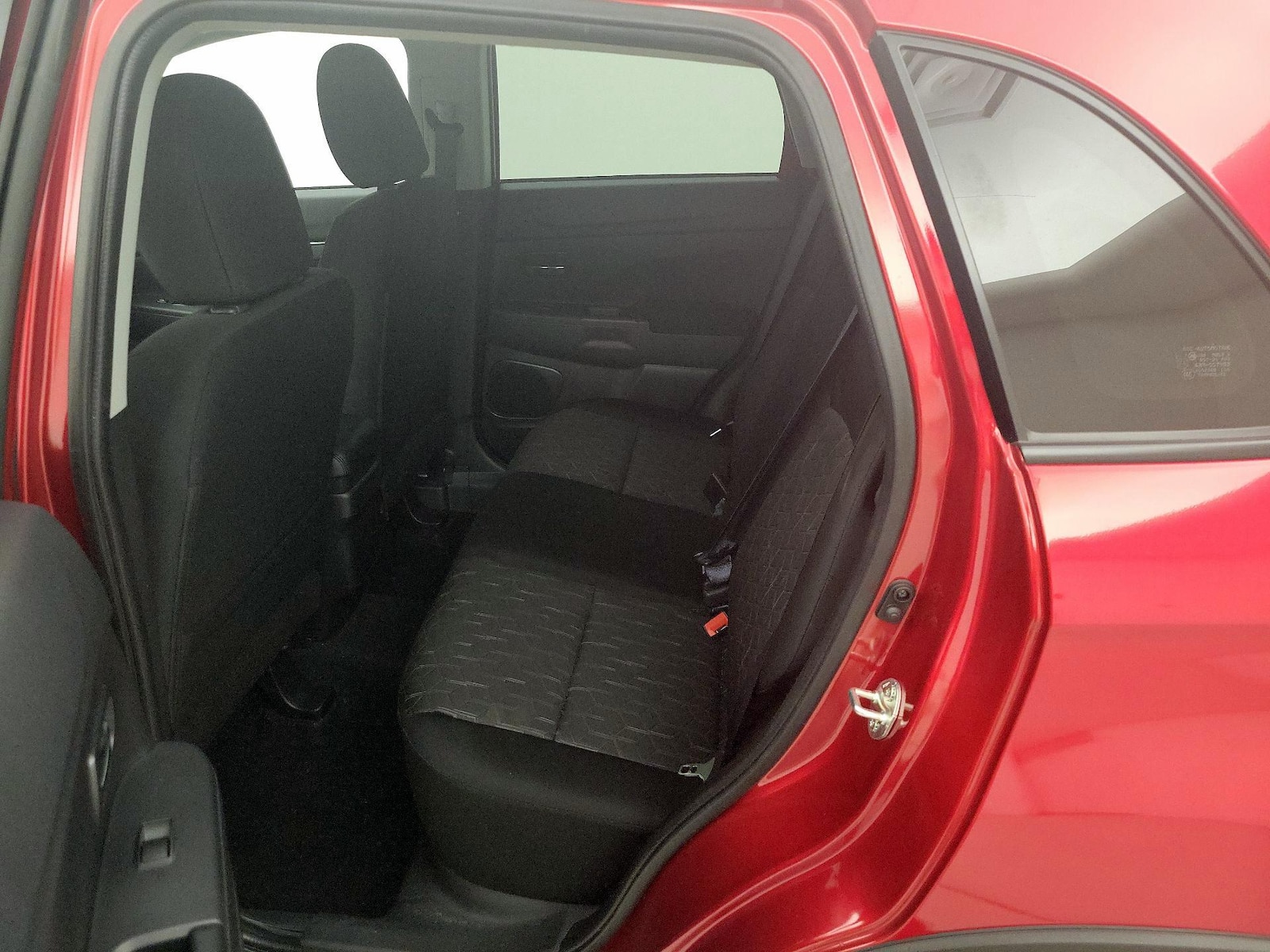 2025 Mitsubishi Outlander Sport ES - Photo 20